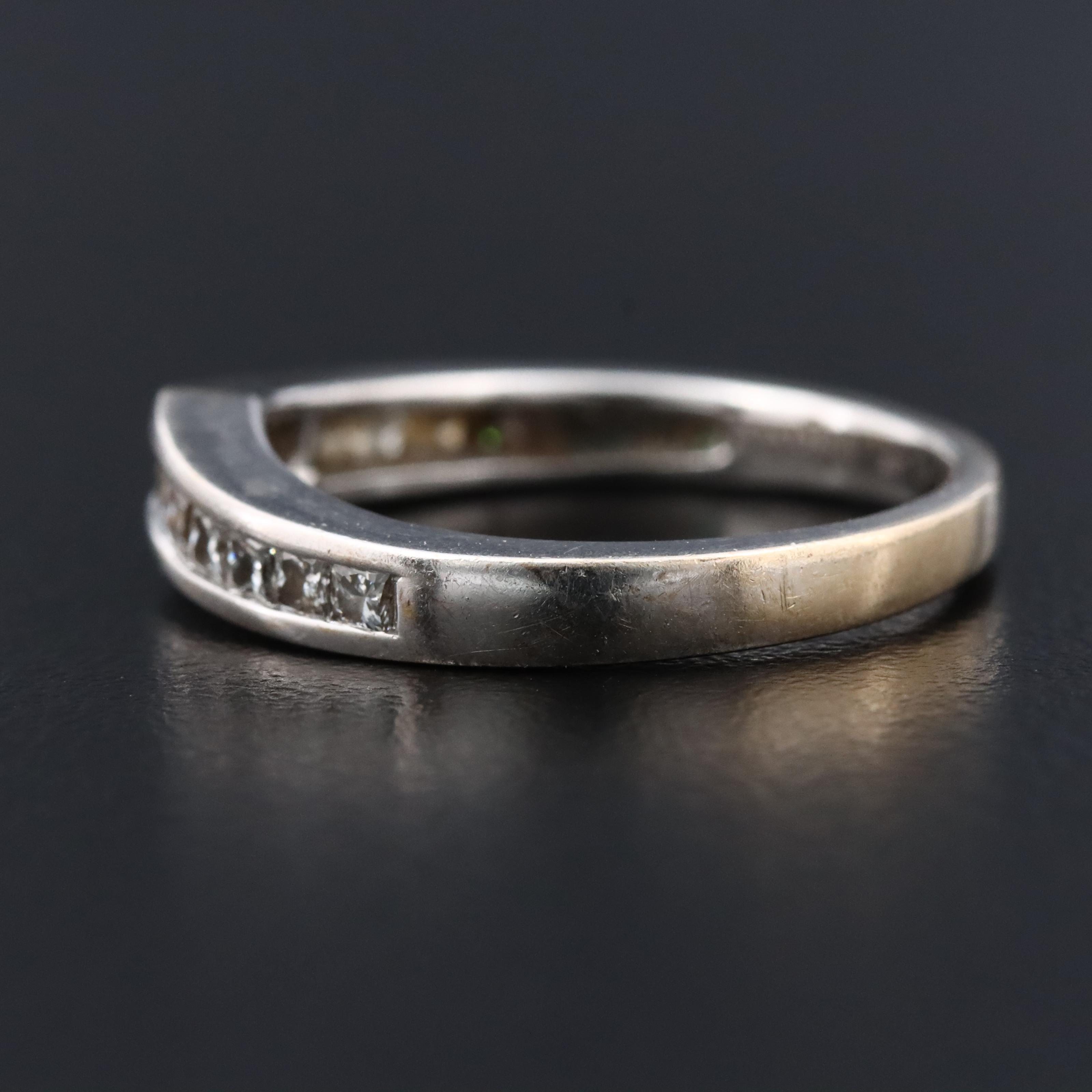 18K 0.52 CTW Diamond Contour Ring