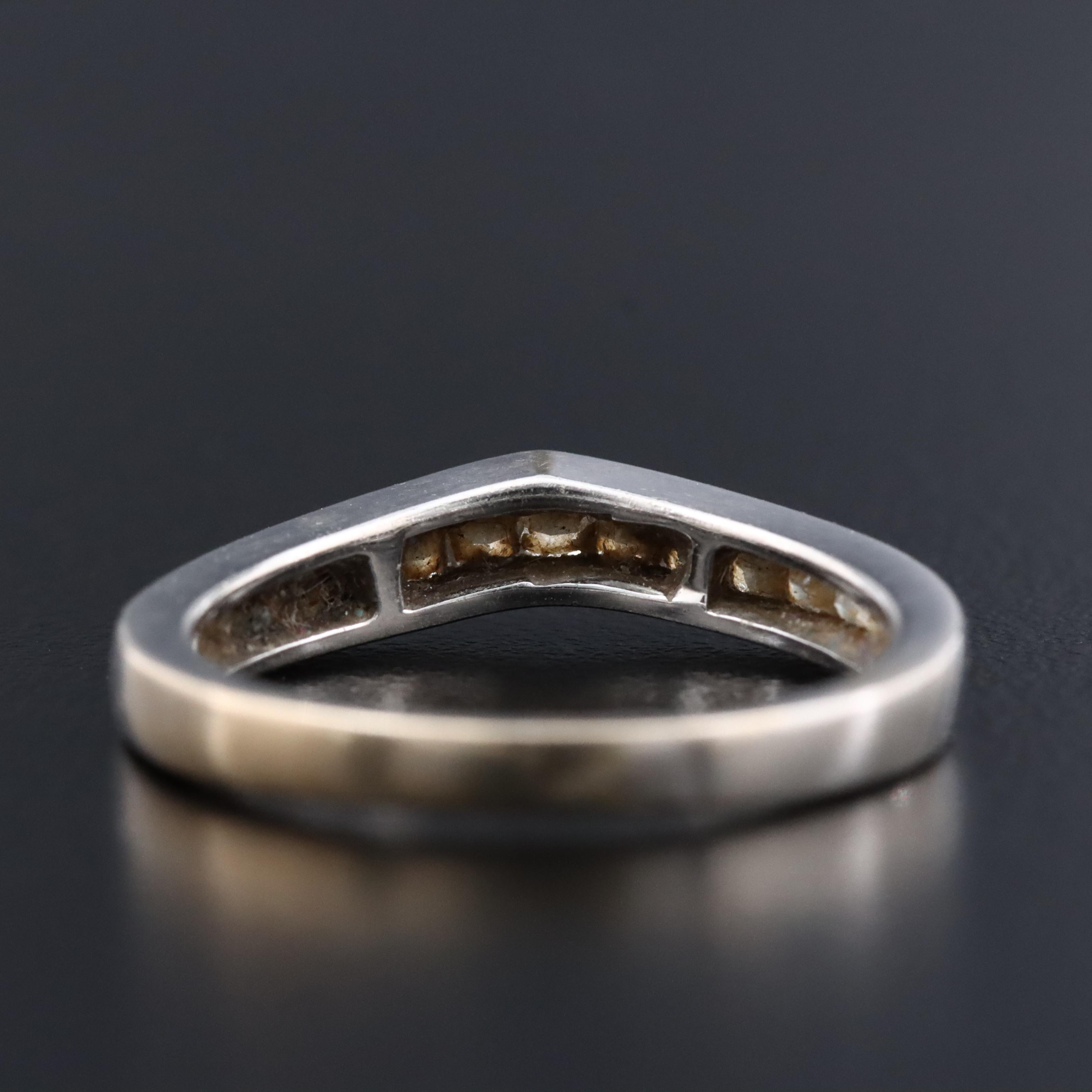 18K 0.52 CTW Diamond Contour Ring