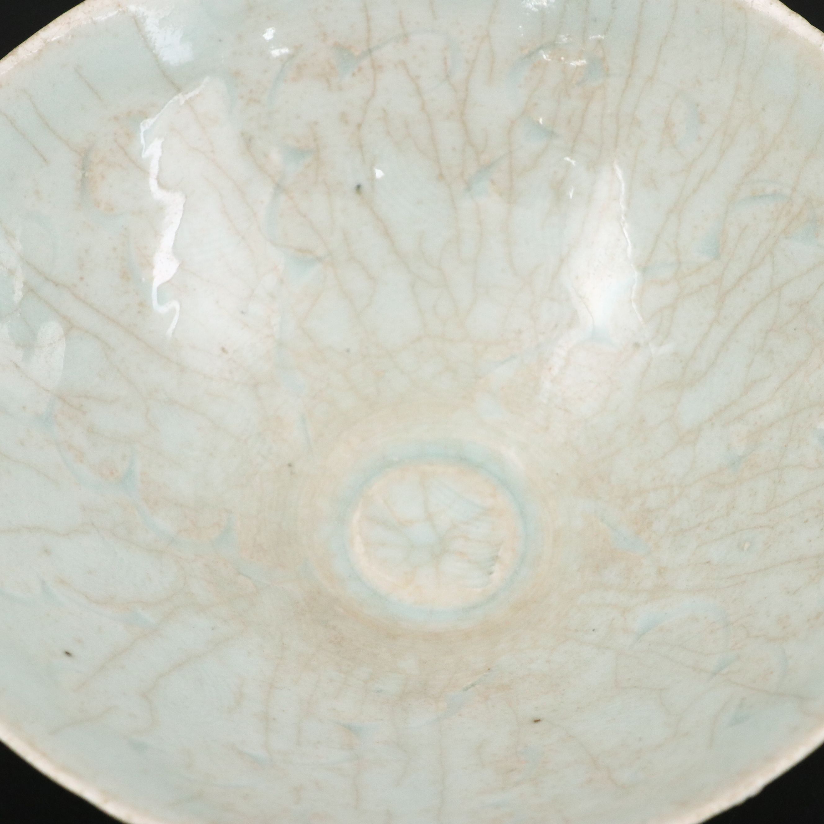 Antique Song Dynasty Celadon Glazed Bowl
