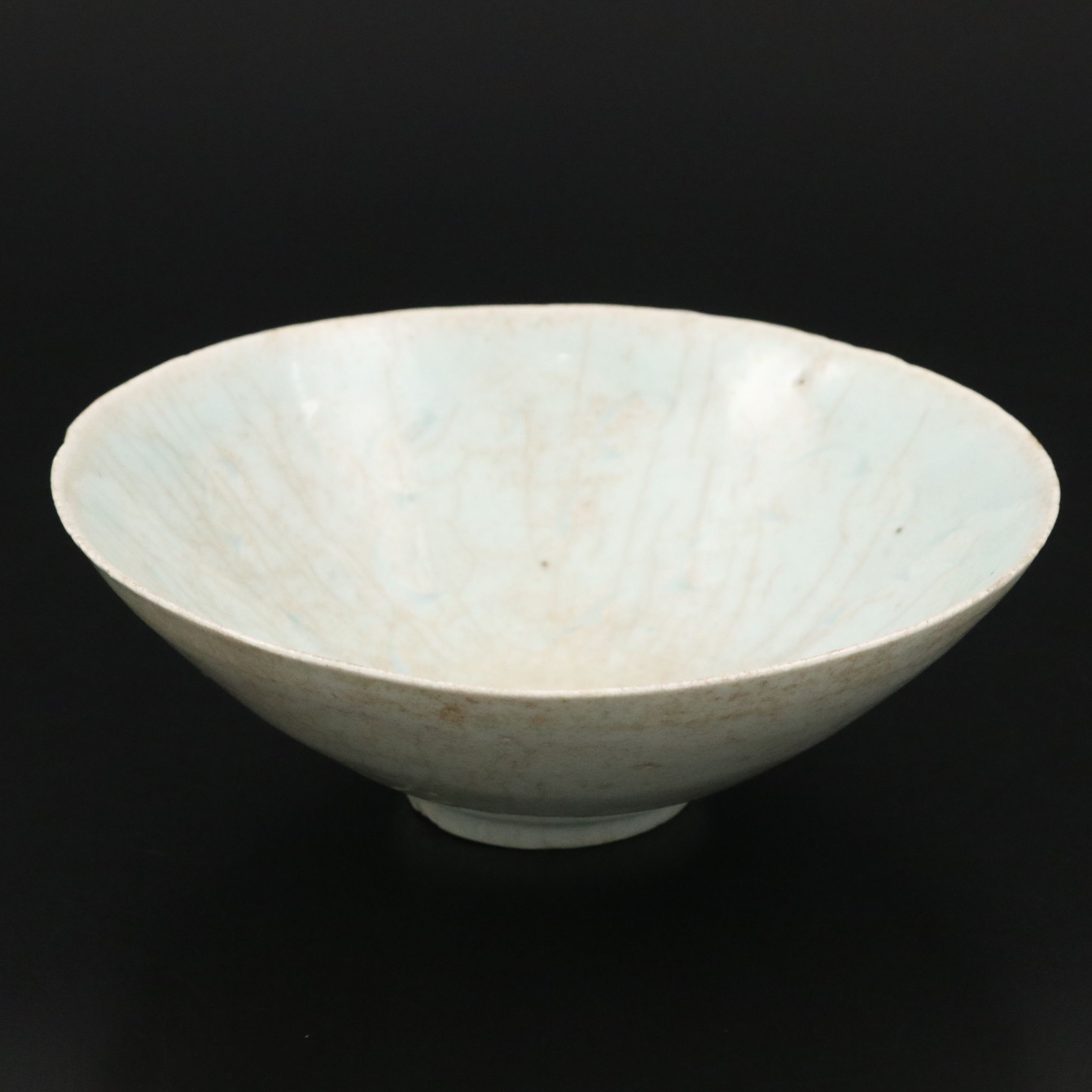 Antique Song Dynasty Celadon Glazed Bowl