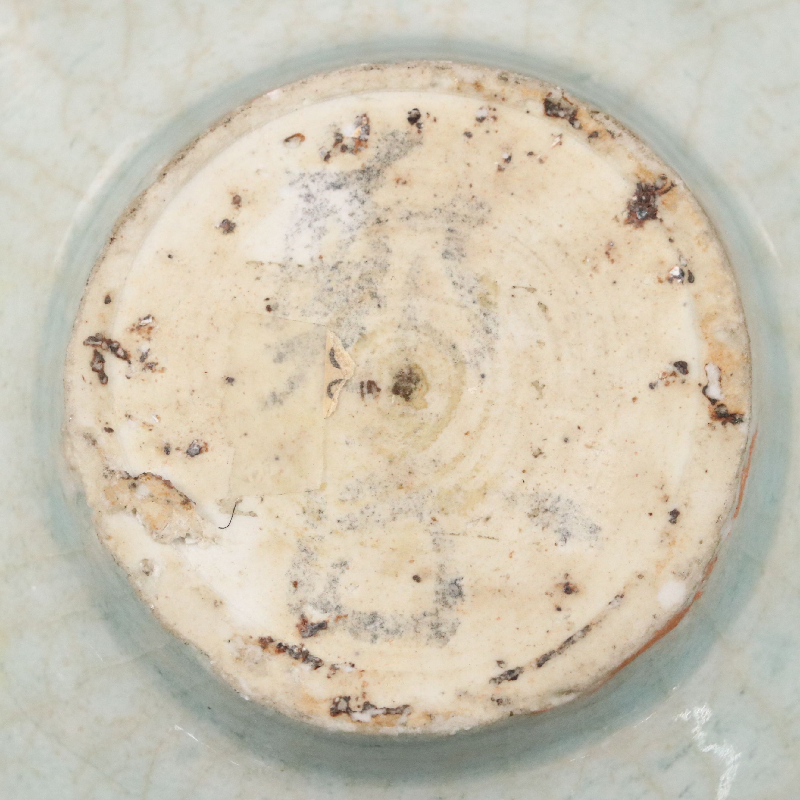 Antique Song Dynasty Celadon Glazed Bowl