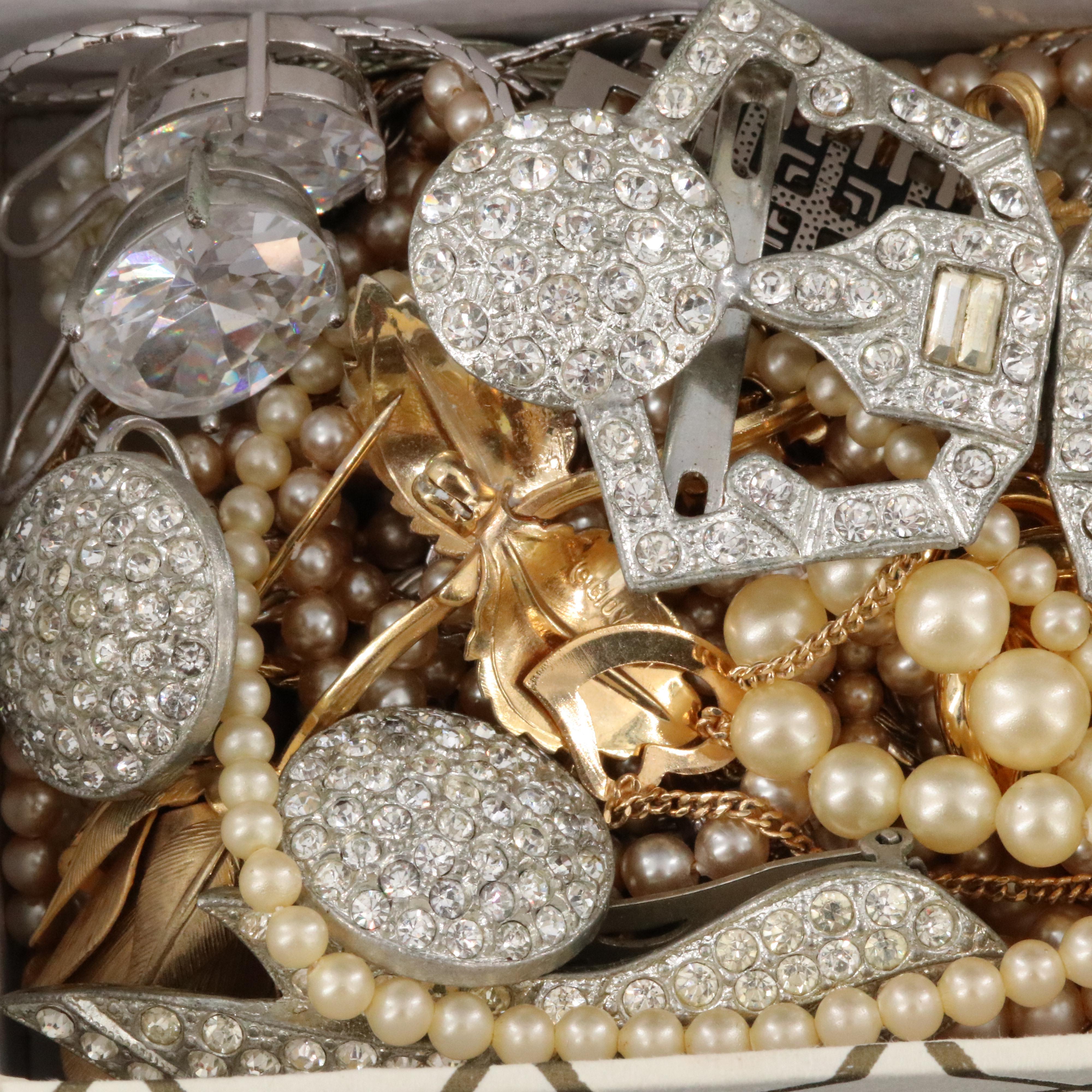 Uncommon Discoveries: Jewelry Collection