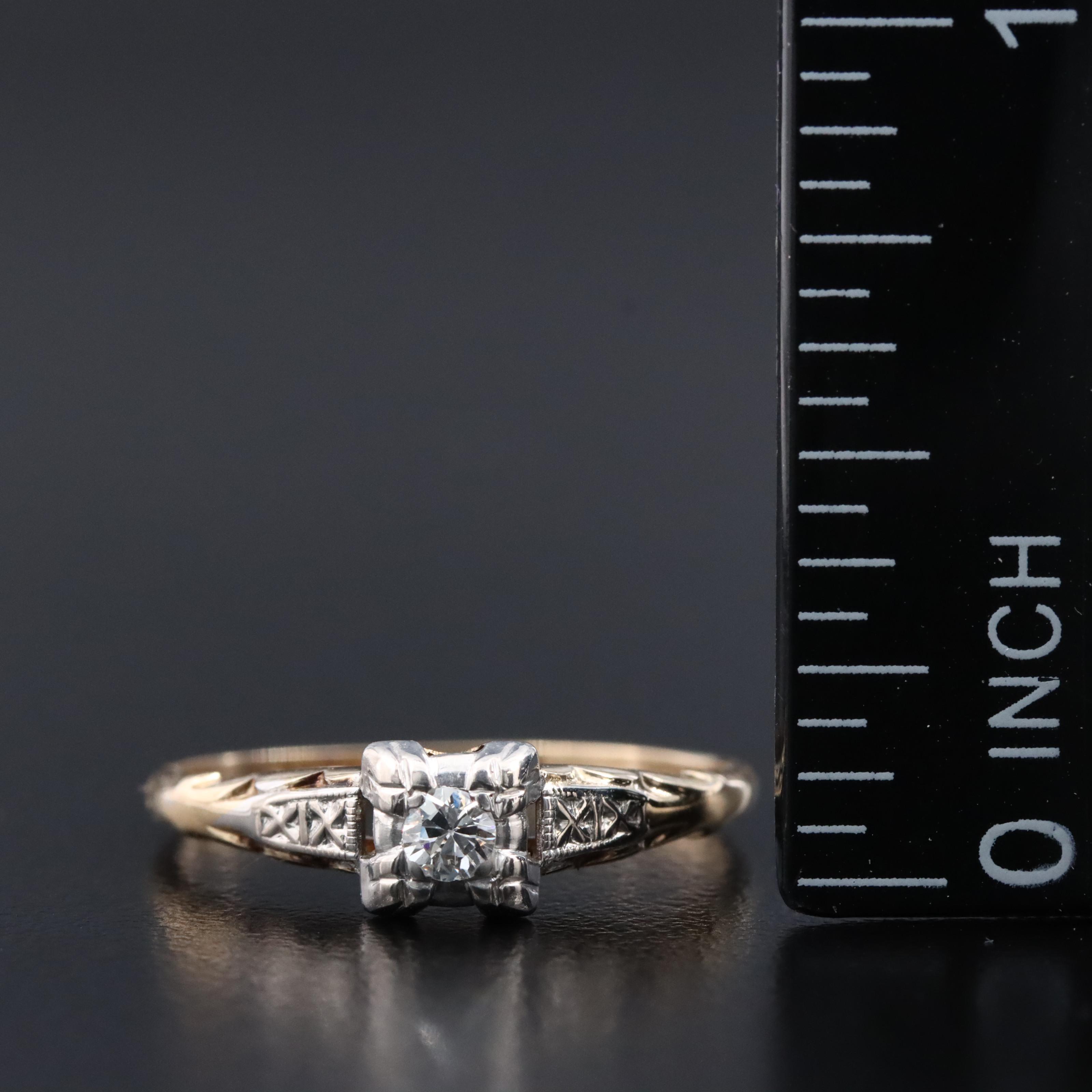 Vintage 14K 0.08 CT Diamond Ring with Palladium Settings