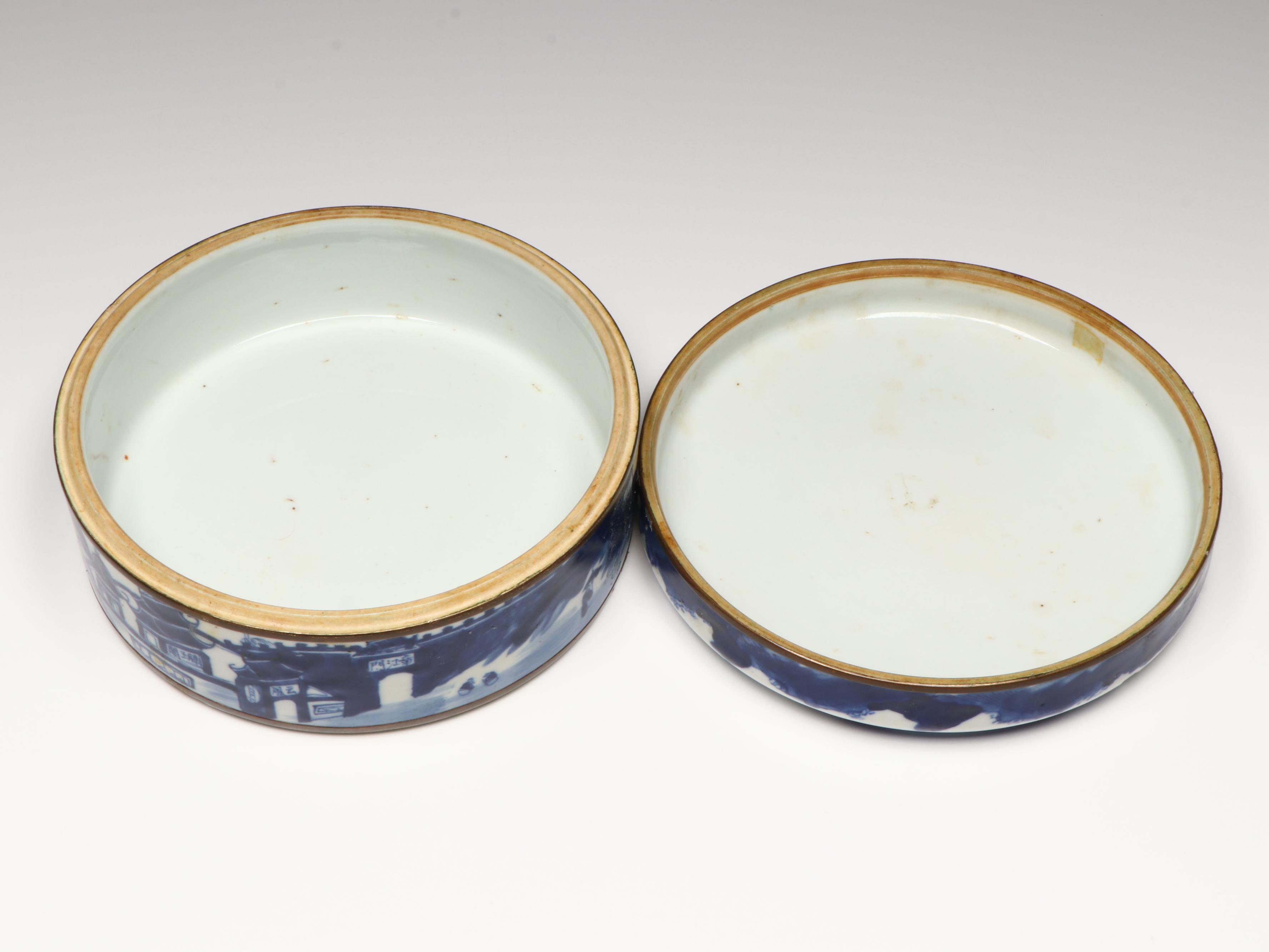 Antique Chinese Transitional Kangxi Blue on White Porcelain Box