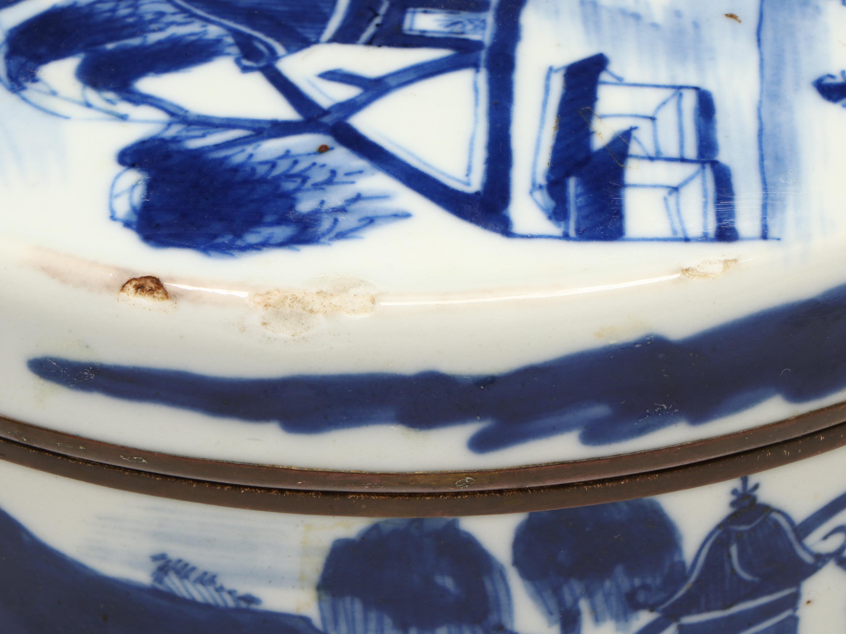 Antique Chinese Transitional Kangxi Blue on White Porcelain Box