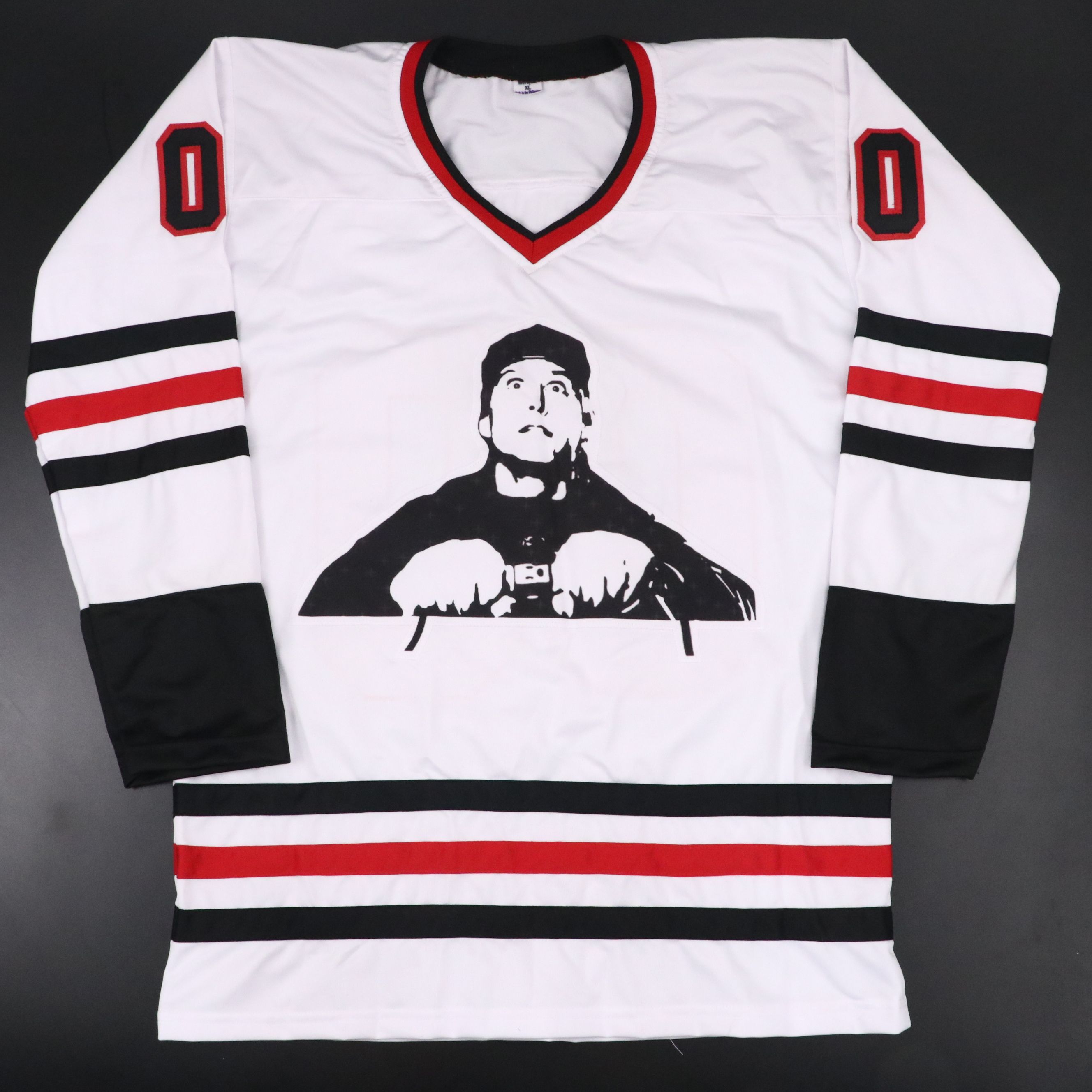 Chevy Chase Signed "Christmas Vacation: Clark Griswold" Hockey Jersey, Beckett