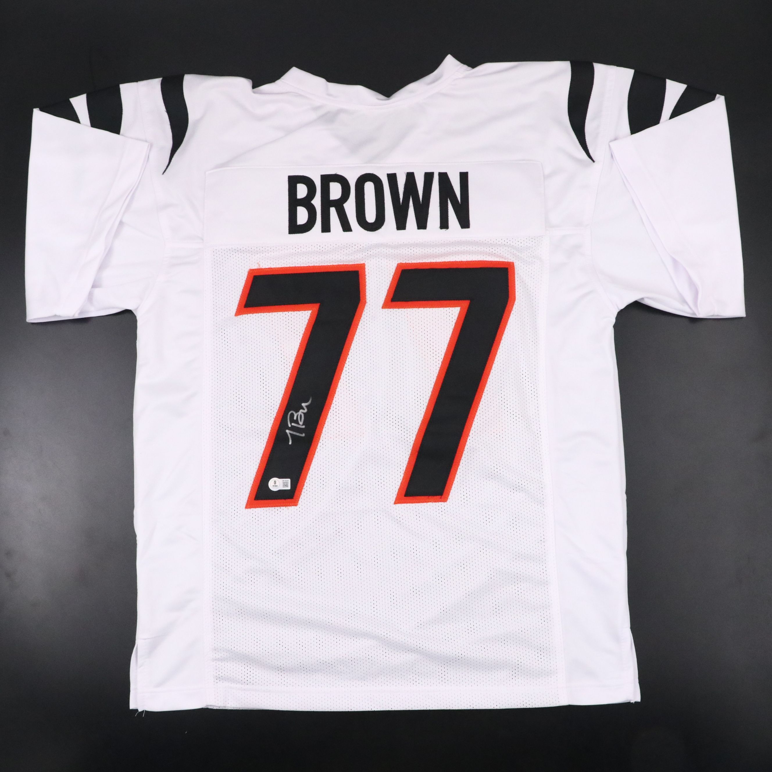 Trent Brown Signed Cincinnati Bengals Football Jersey, Beckett
