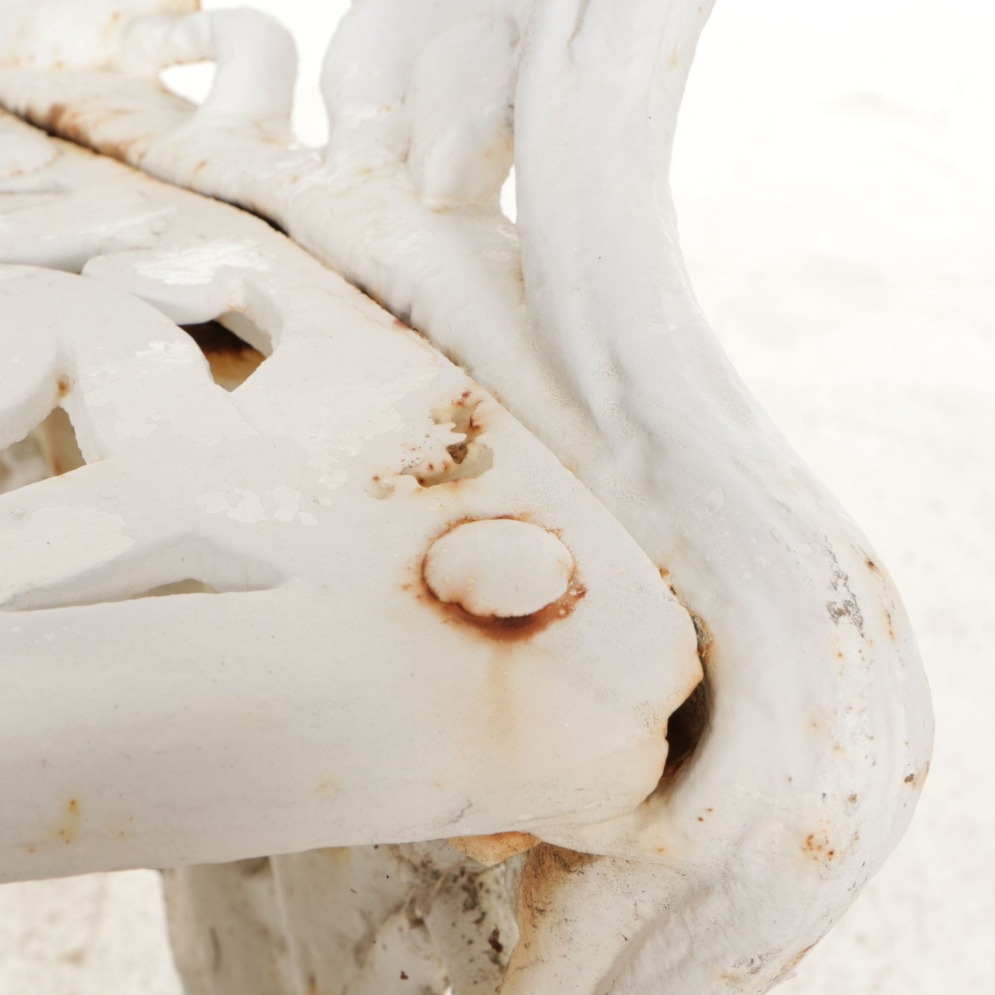 White-Painted Cast Iron Outdoor Chair With Fern Frond Back and Triangle Seat