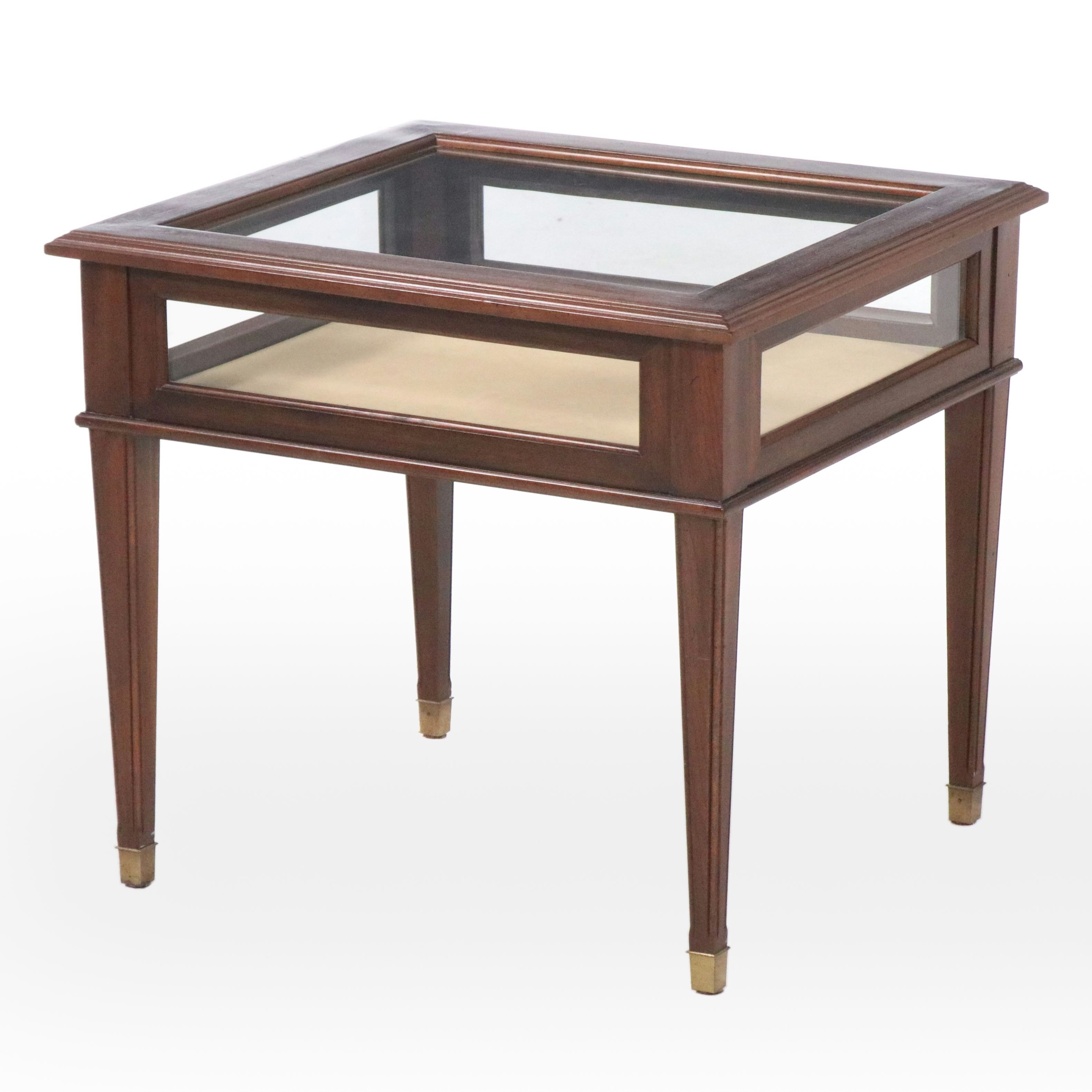 Ethan Allen Federal Style Mahogany Vitrine