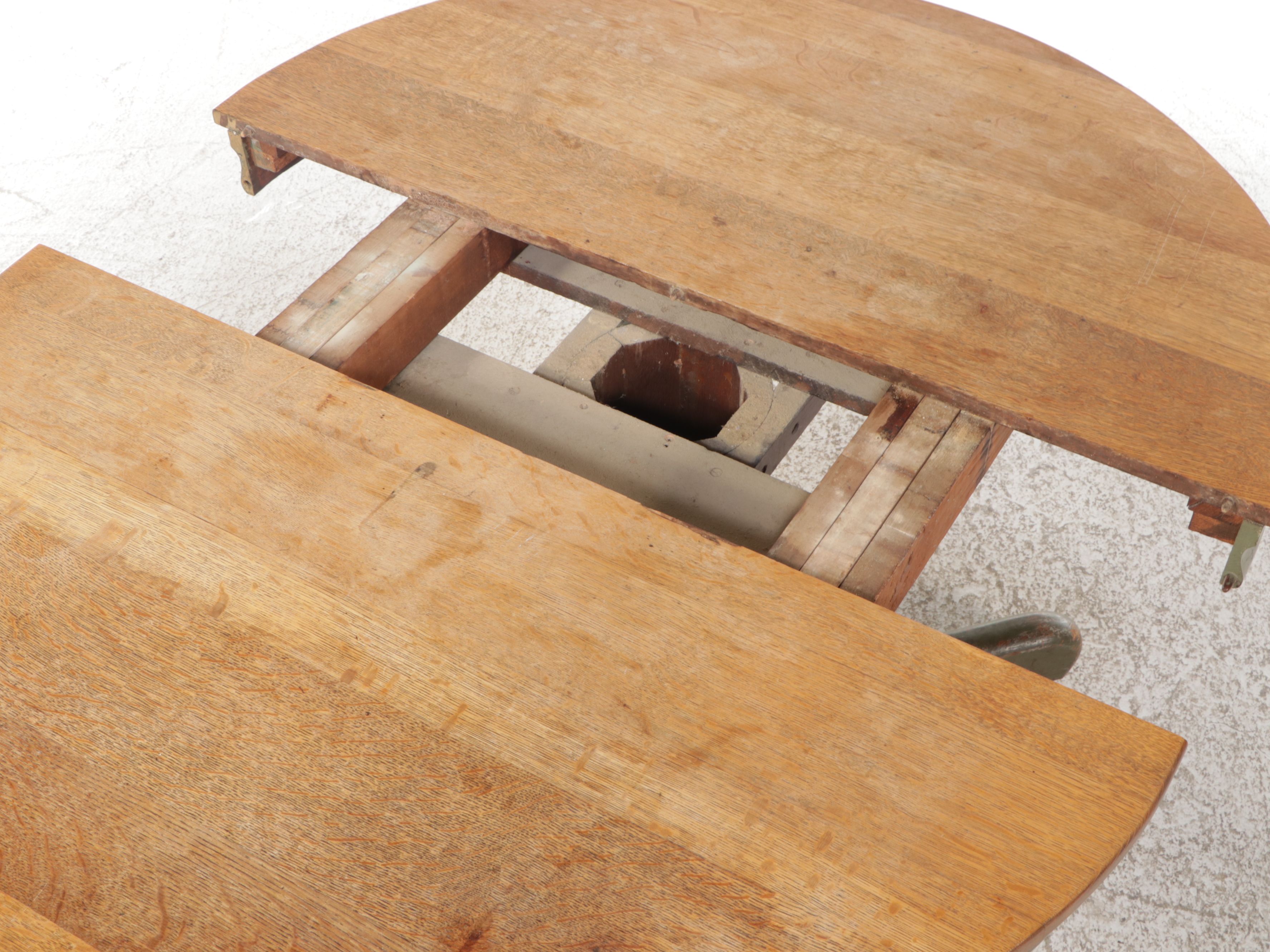 Circular Painted Oak Pedestal Dining Table