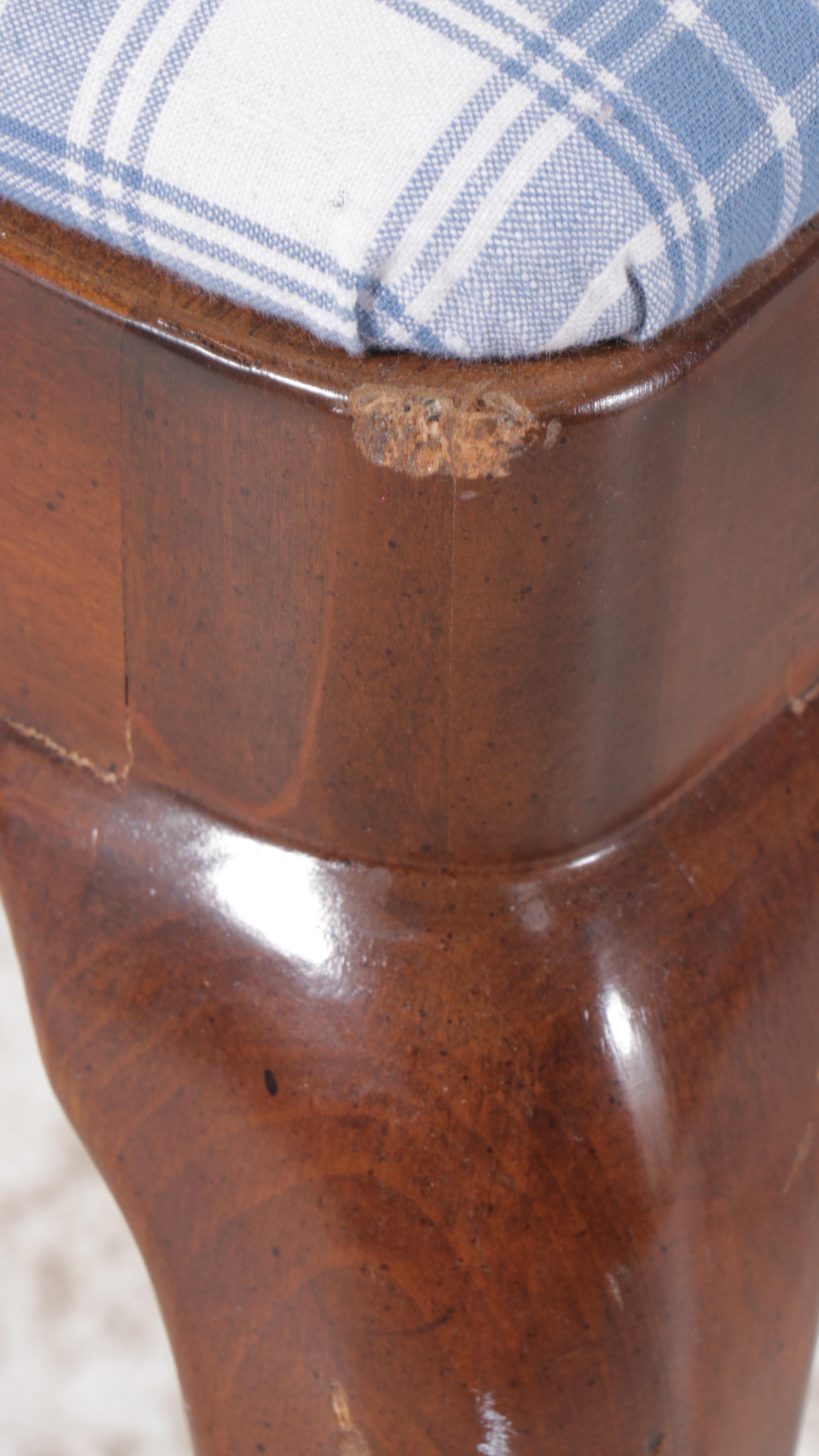 Drexel-Heritage Seven-Piece Mahogany Dining Set with Glass Top Table