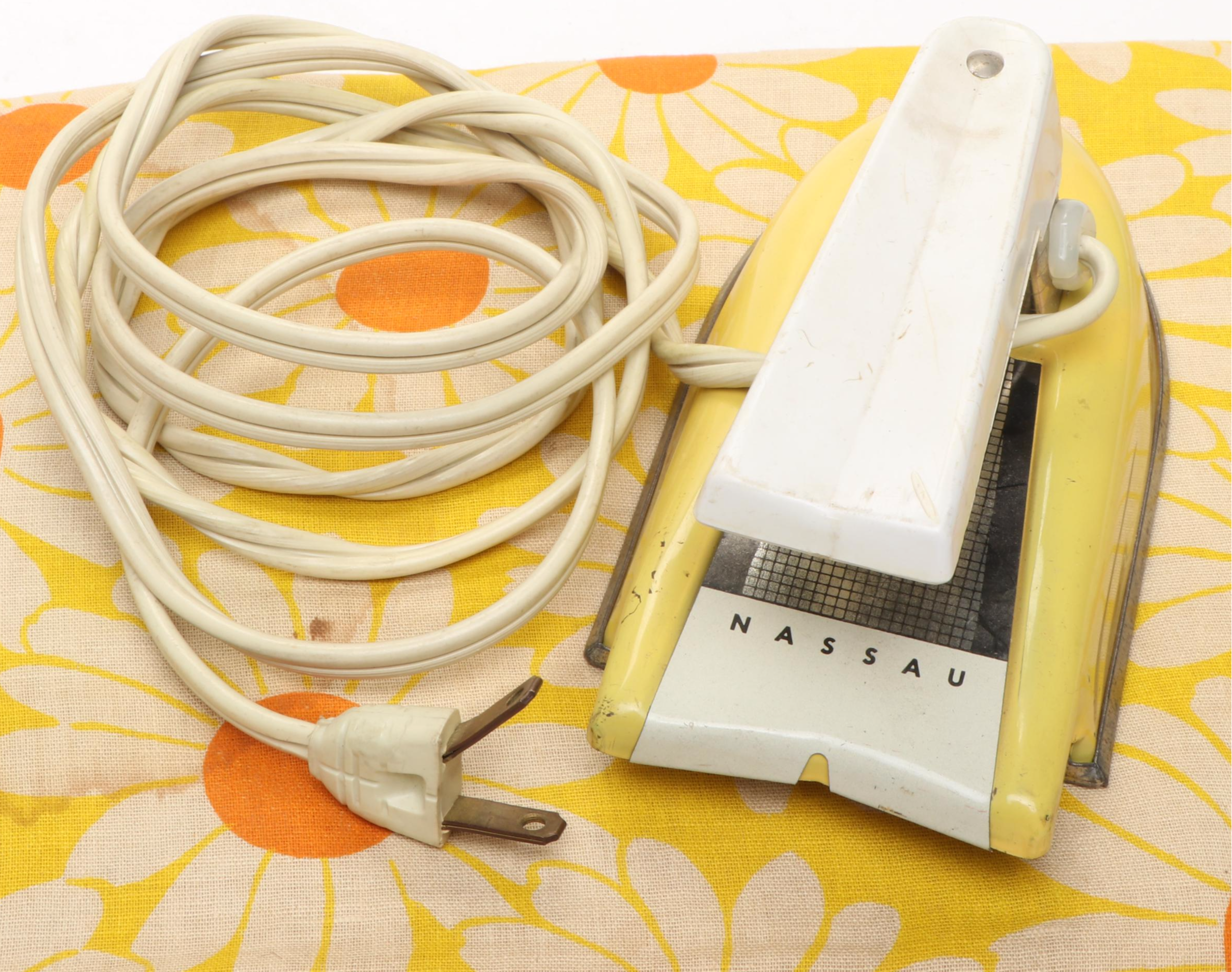 Children's Ironing Board and Metal Kitchen Toys