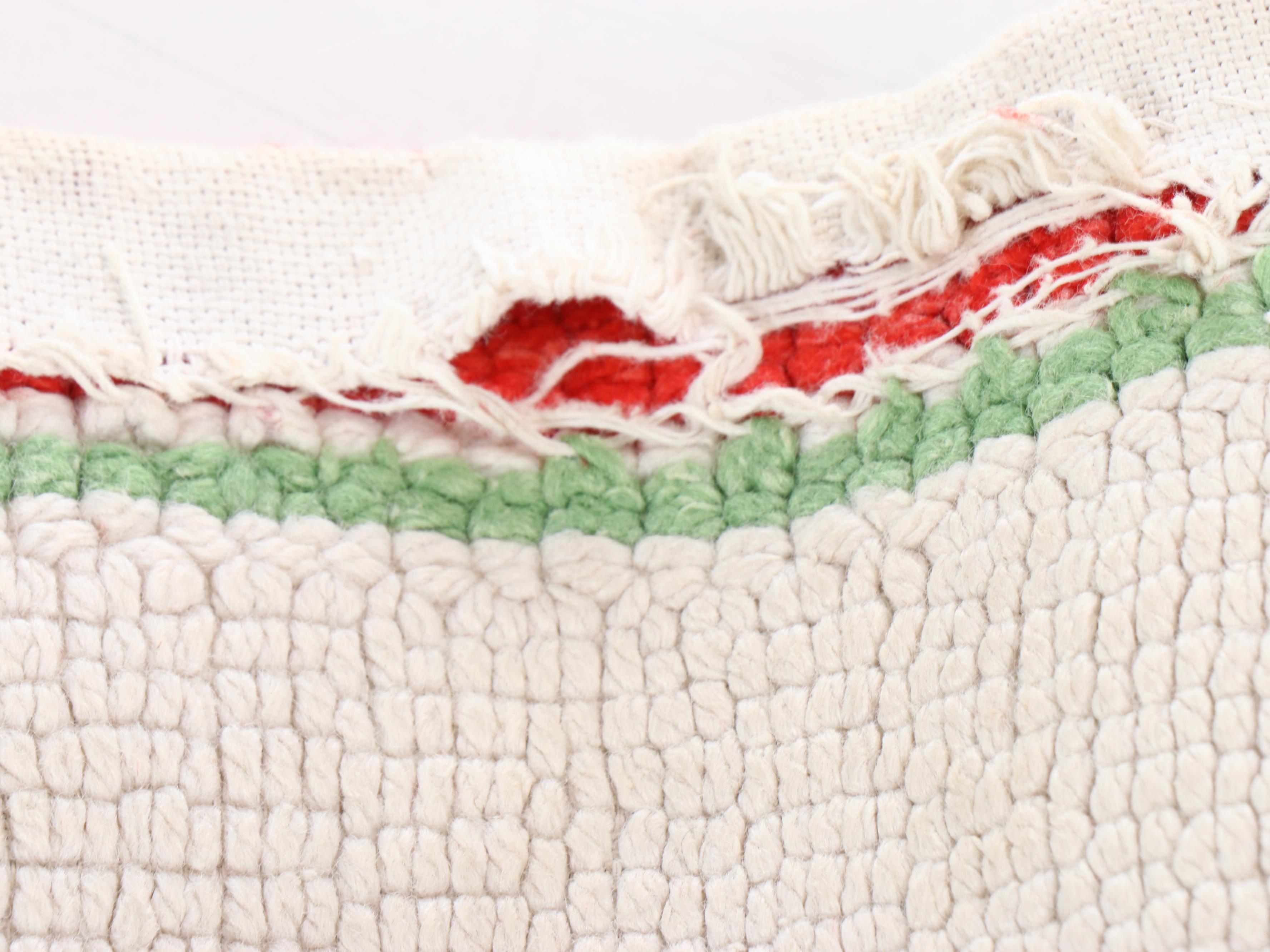 1'10 x 3' Handmade Pennsylvania Dutch Folk Art Style Hooked Accent Rug