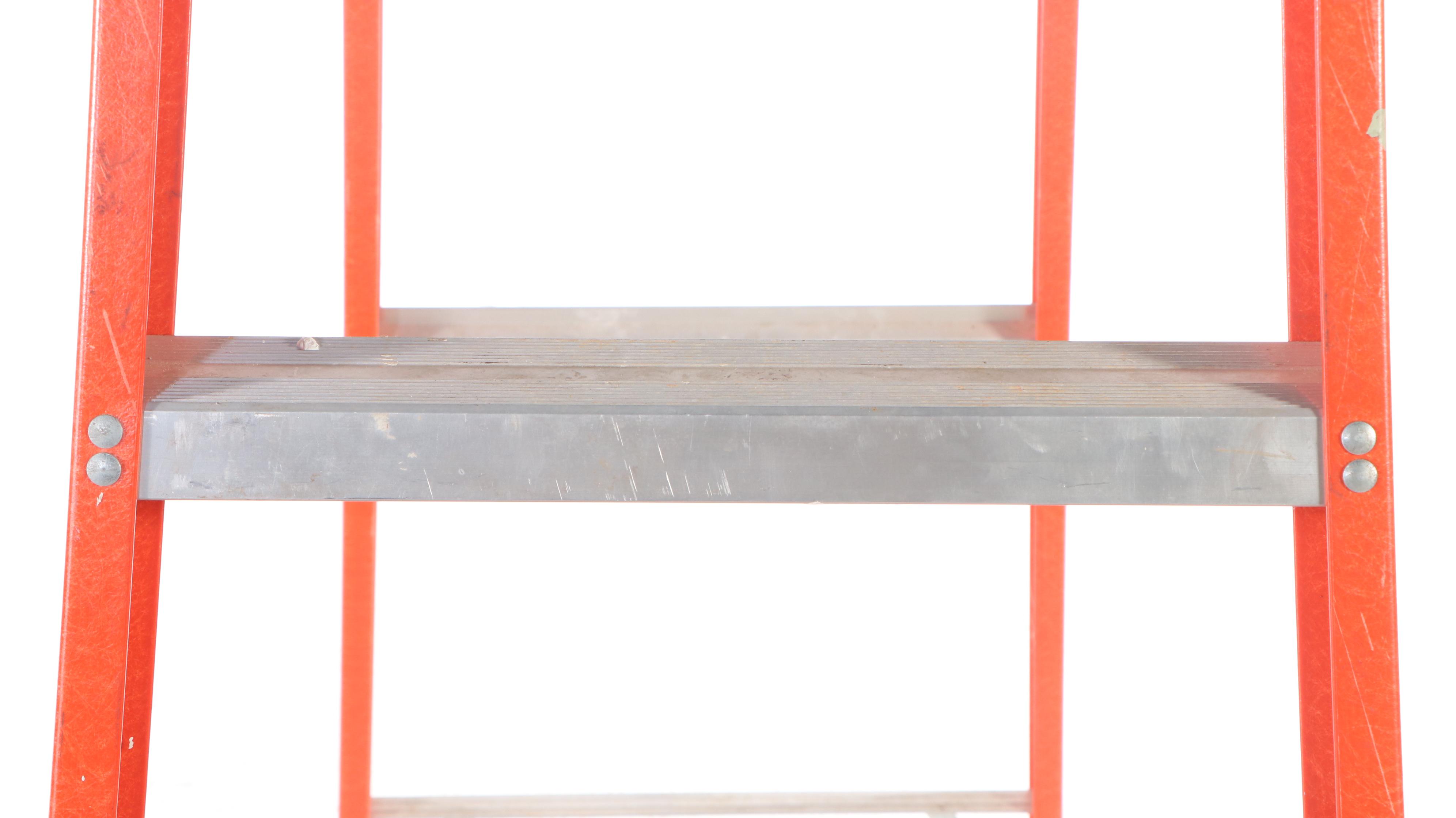 Louisville Ladder Fiberglass and Aluminum Step Ladder