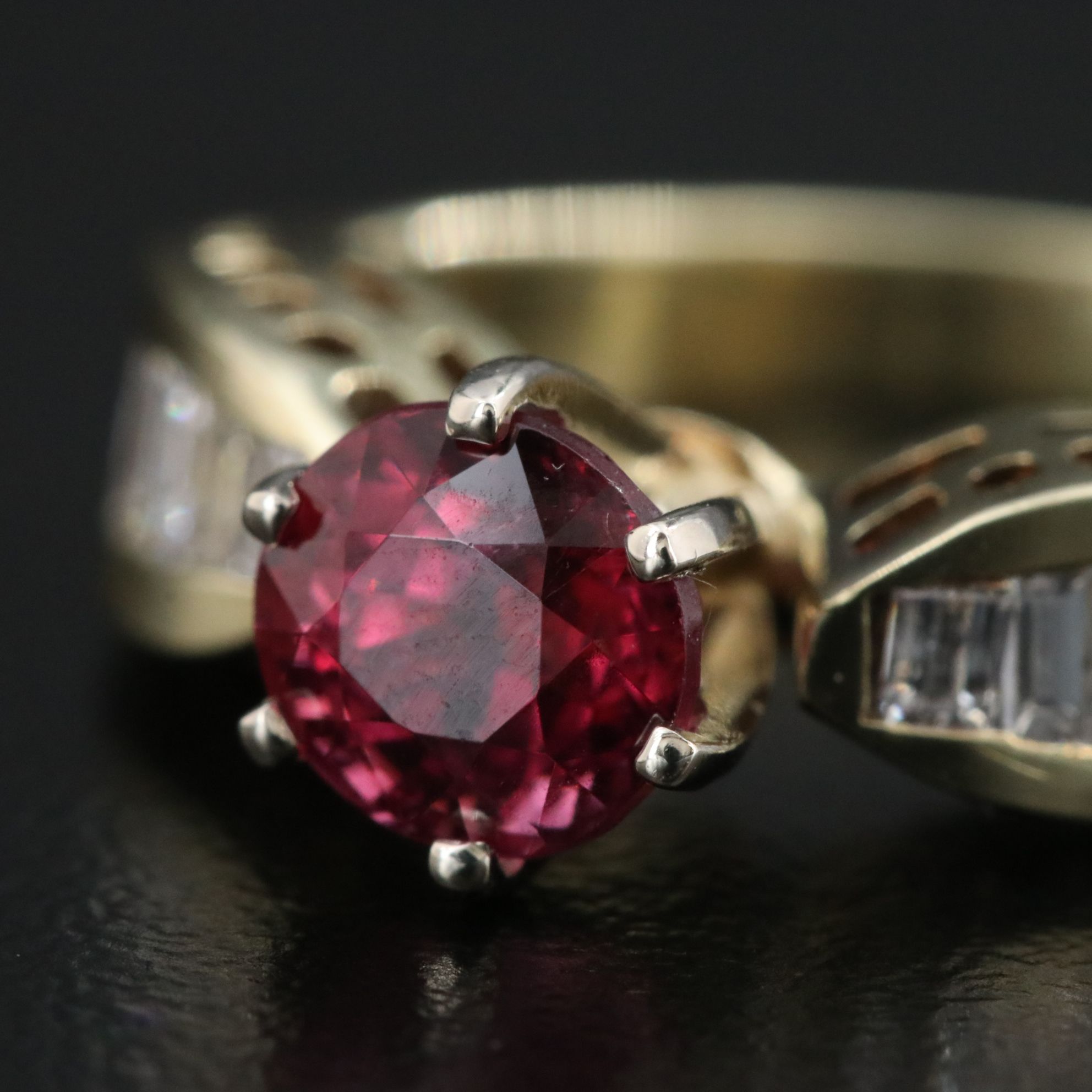 18K 1.40 CT Unheated Burmese Spinel and 1.02 CTW Diamond Ring with GIA Report