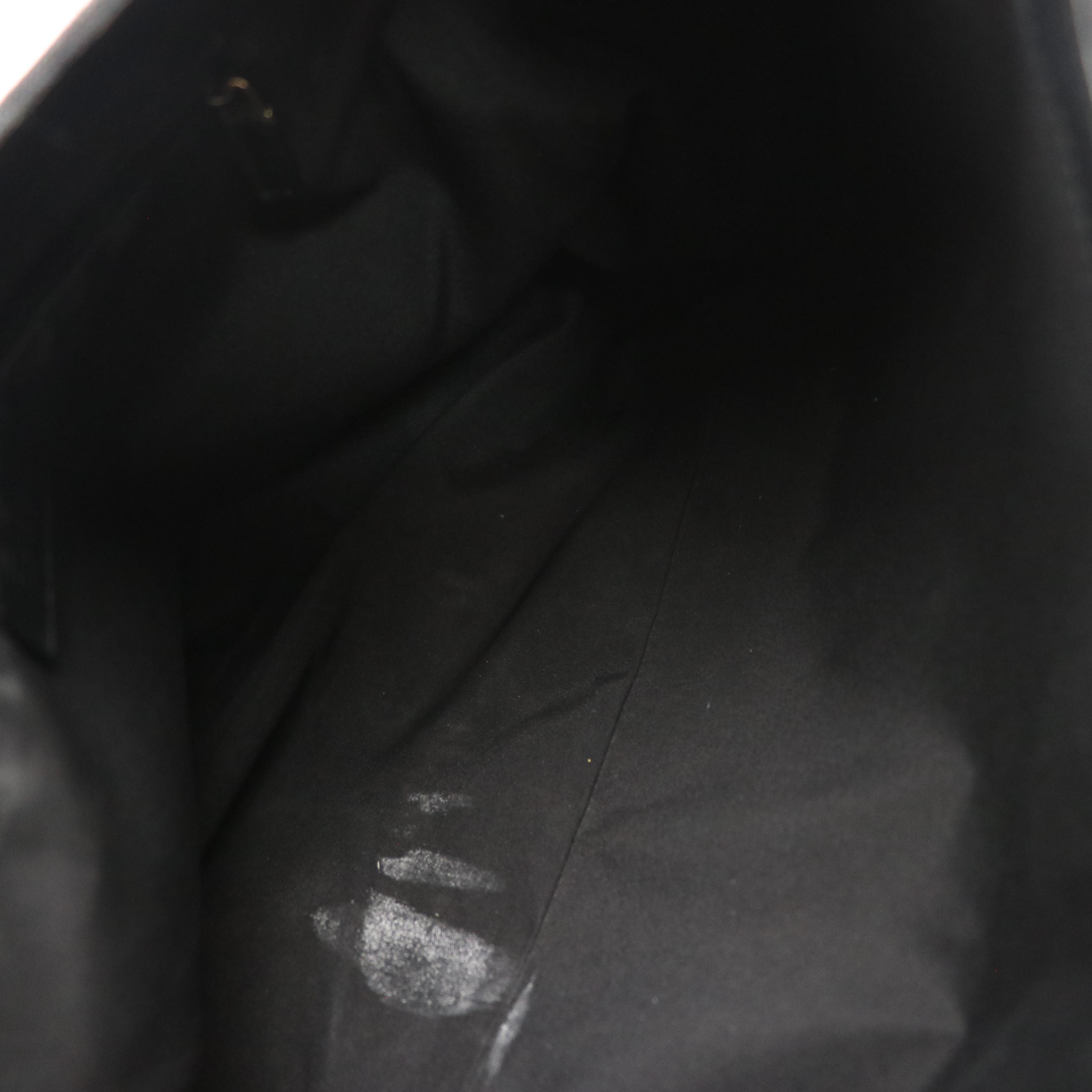 Gucci Hobo Shoulder Bag in Black Canvas and Black Leather Trim