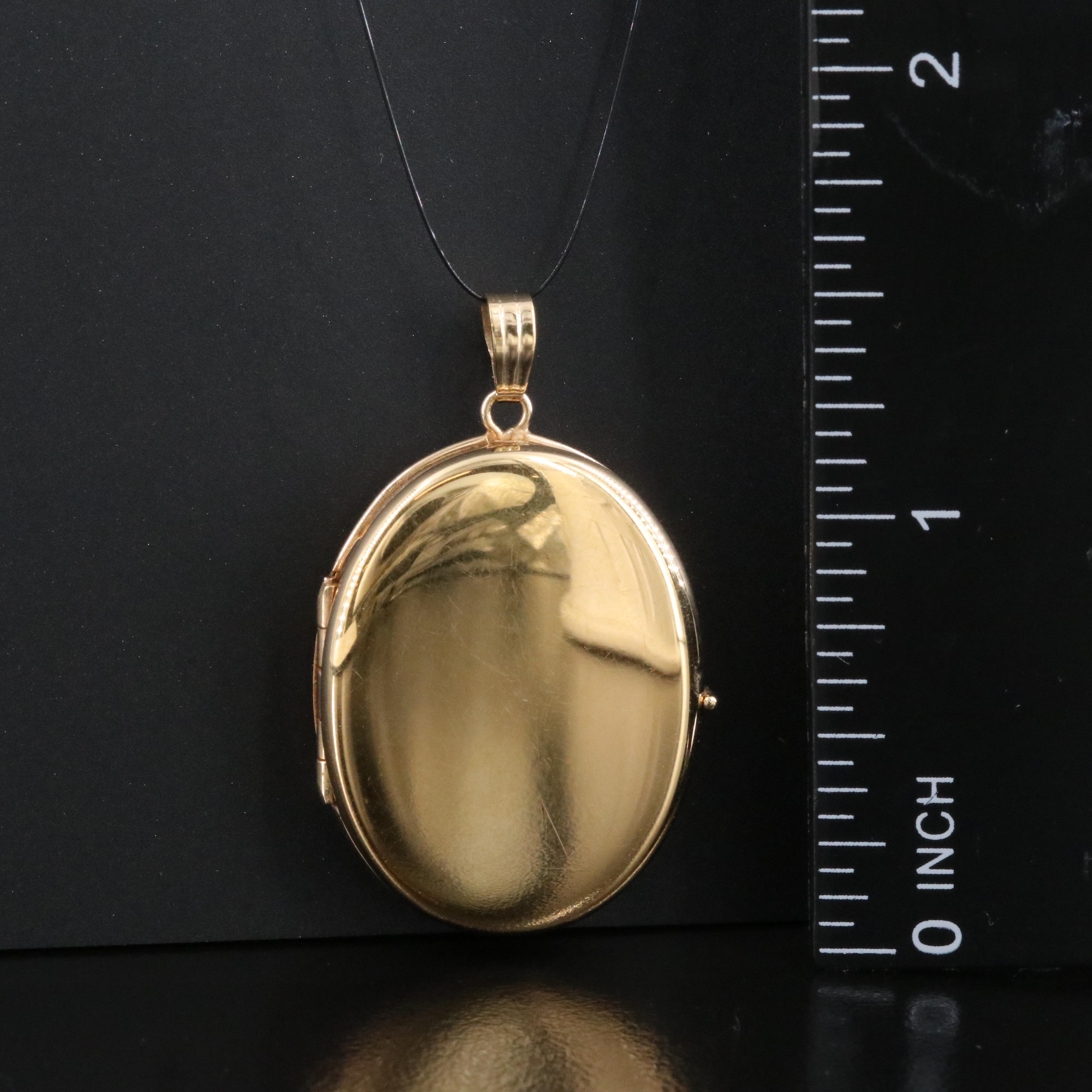 14K Multi-Photo Locket