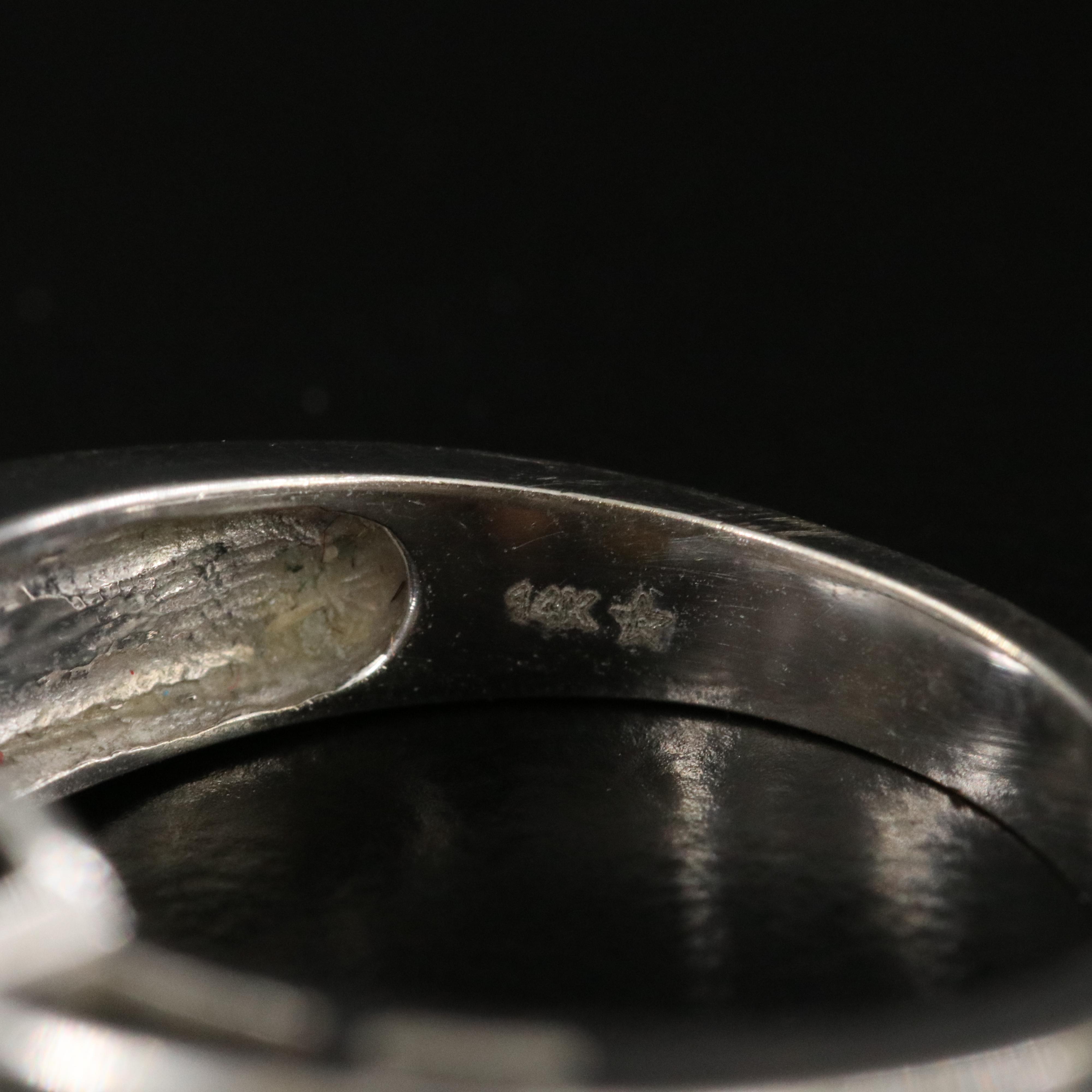 14K 0.29 CTW Diamond Buckle Ring