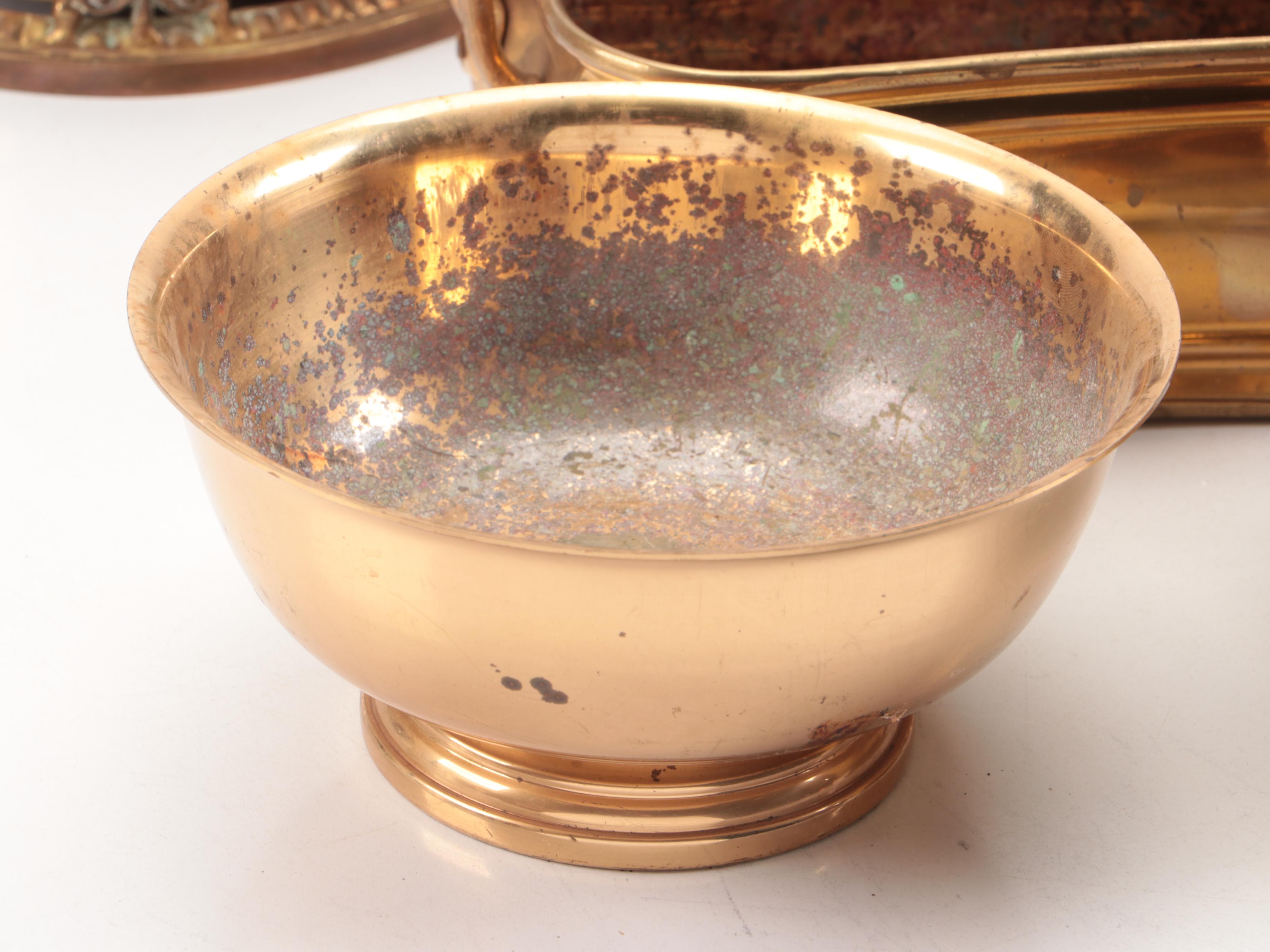 Gorham Giftware Pedestal Bowl with Brass Oil Lamps and Other Décor