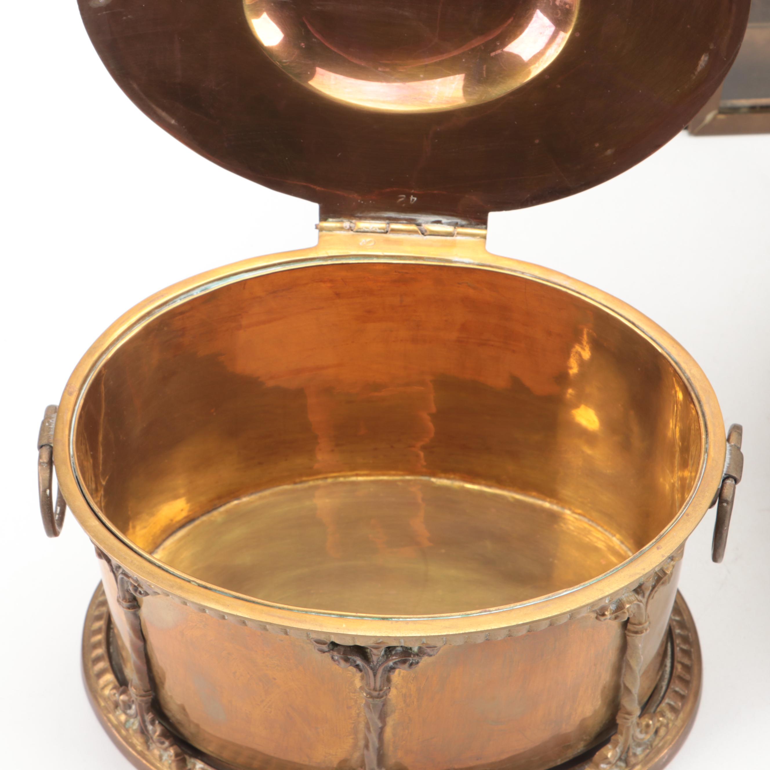 Gorham Giftware Pedestal Bowl with Brass Oil Lamps and Other Décor