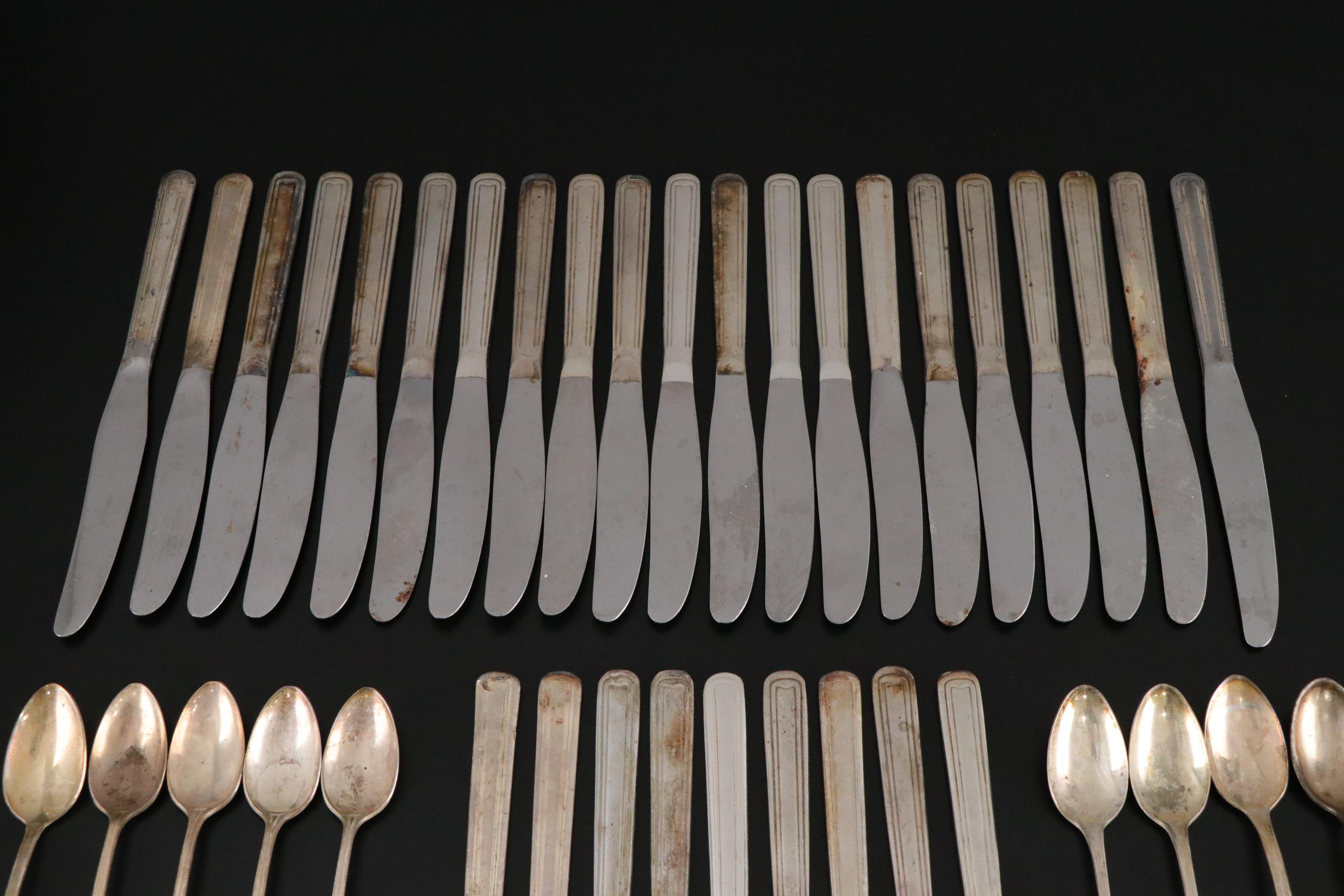 Silver Plate Iced Tea Spoons, Dinner Forks & Knives