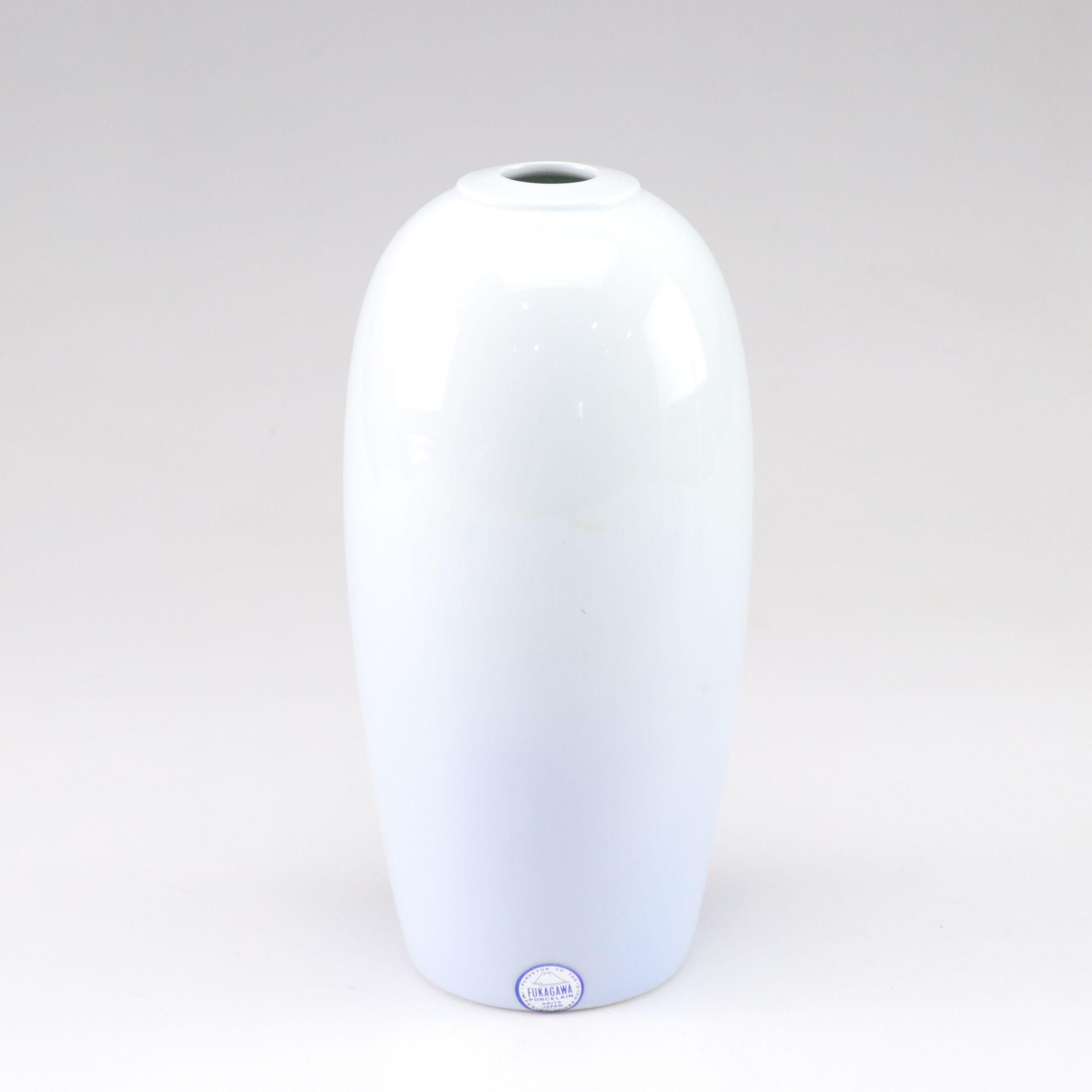 Fukigawa Arita Flower Vase with "Midsommar" Porcelain Plates & Blown Glass Vase