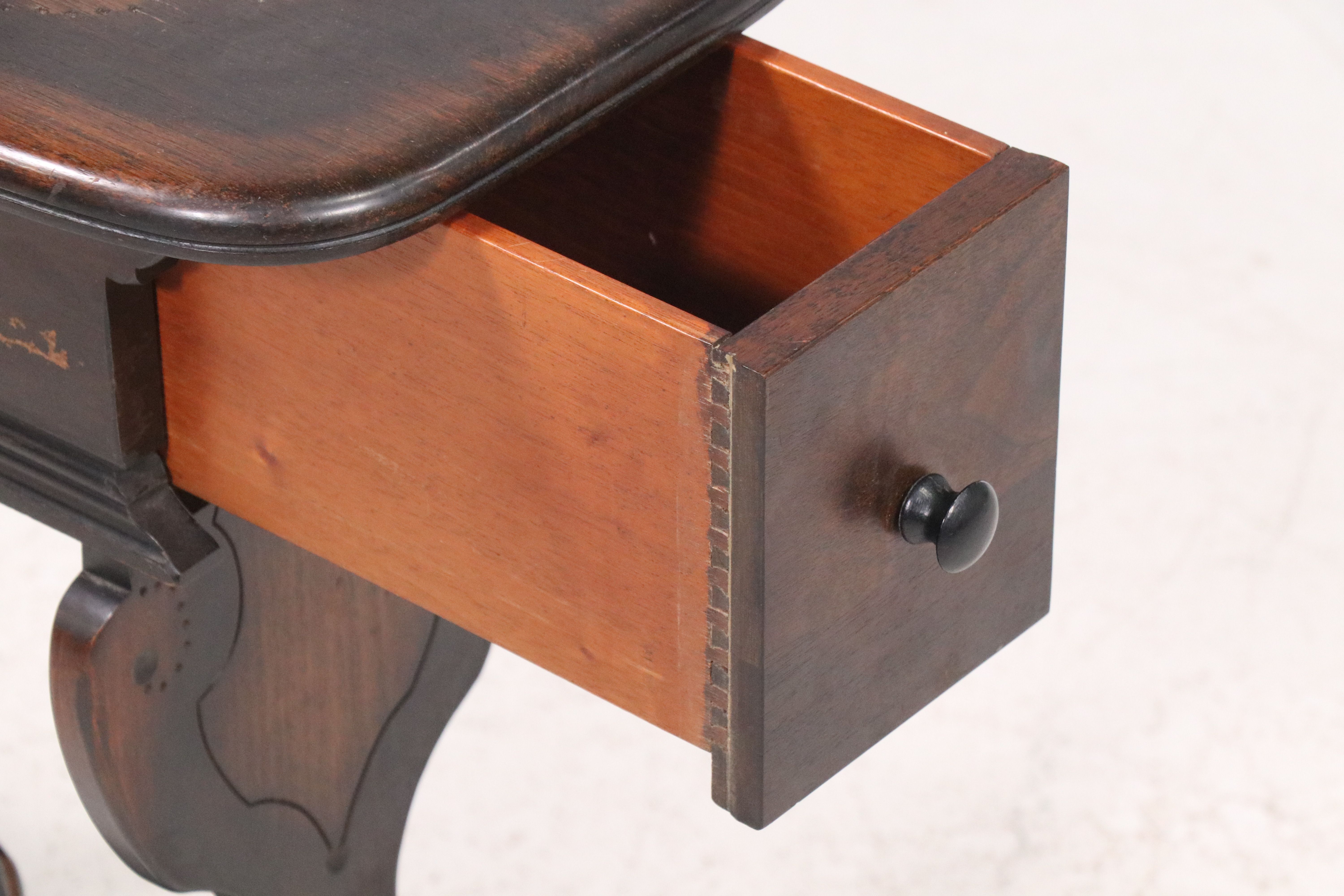 American Colonial Style Wood Trestle Side Table, 20th Century