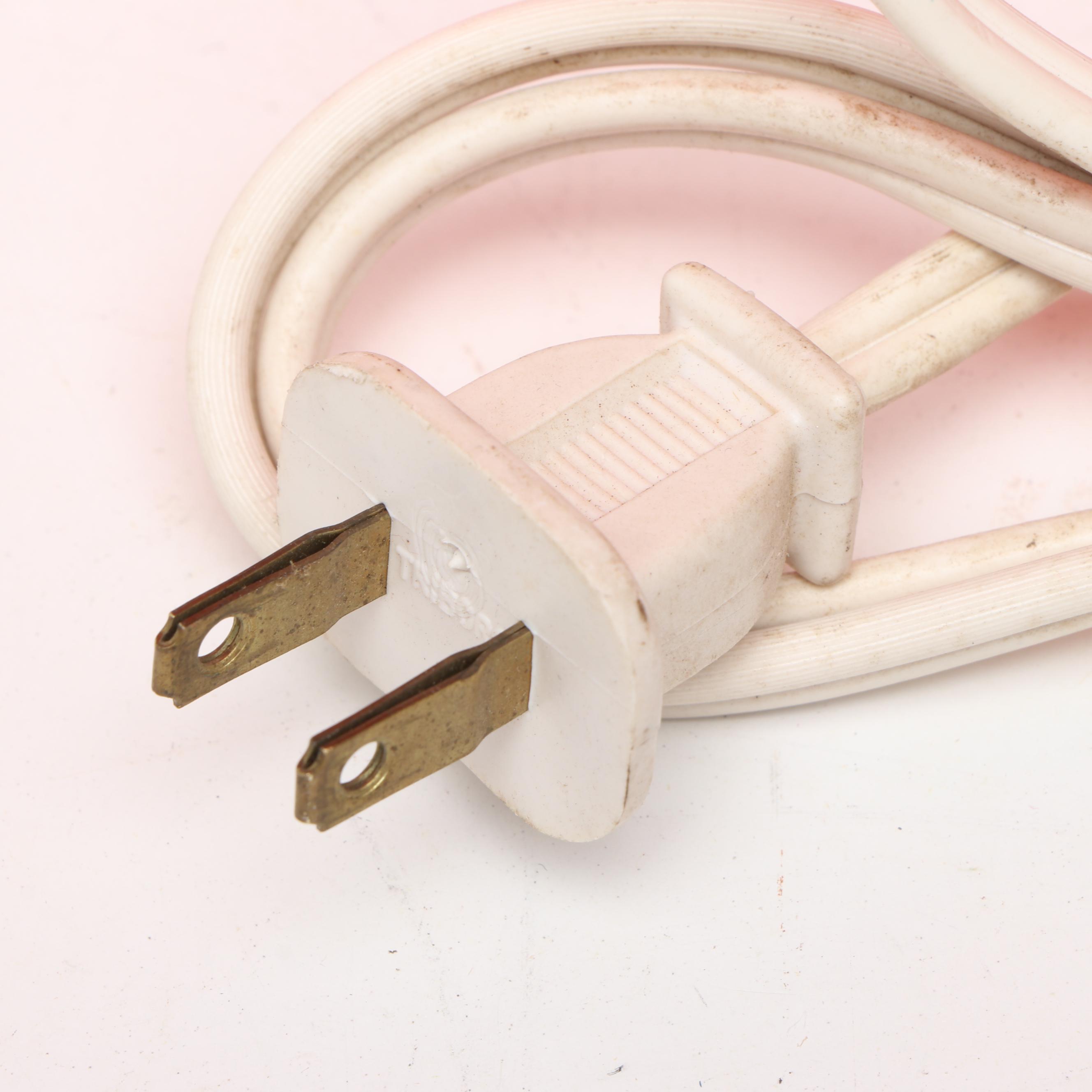 Kenner Poppy Red Betty Crocker Easy-Bake Oven, 1970s