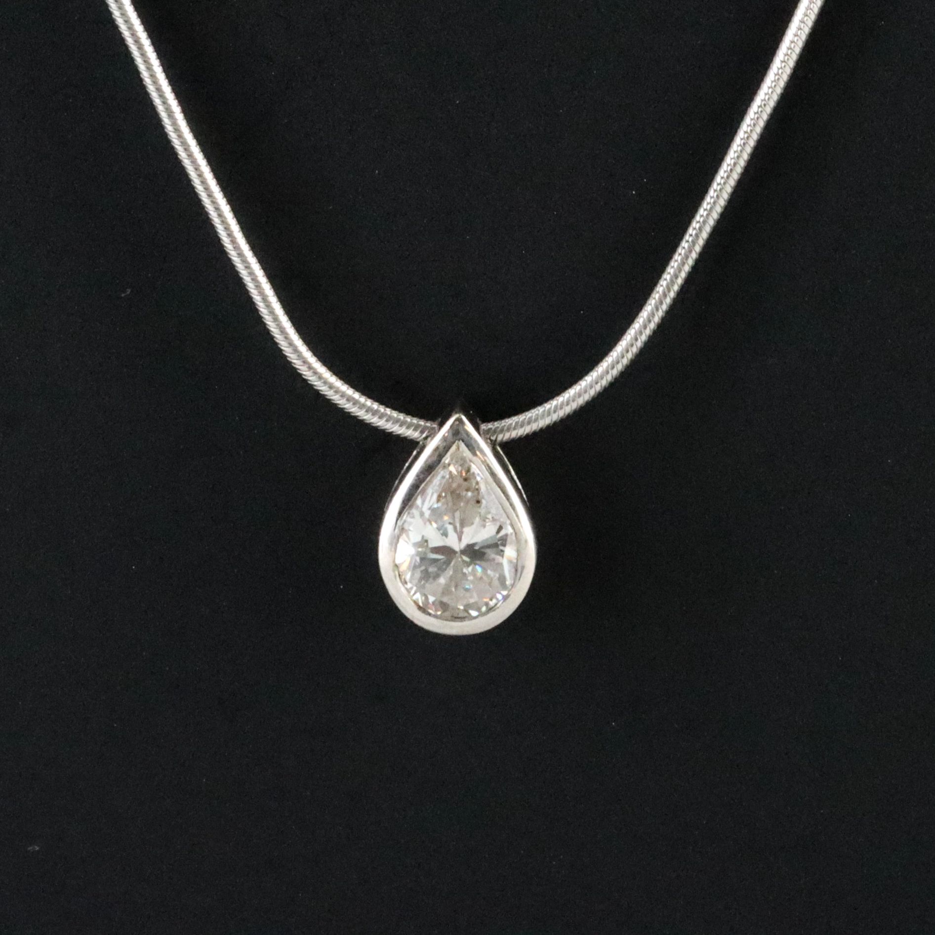 14K 1.18 CT Diamond Solitaire Pendant Necklace