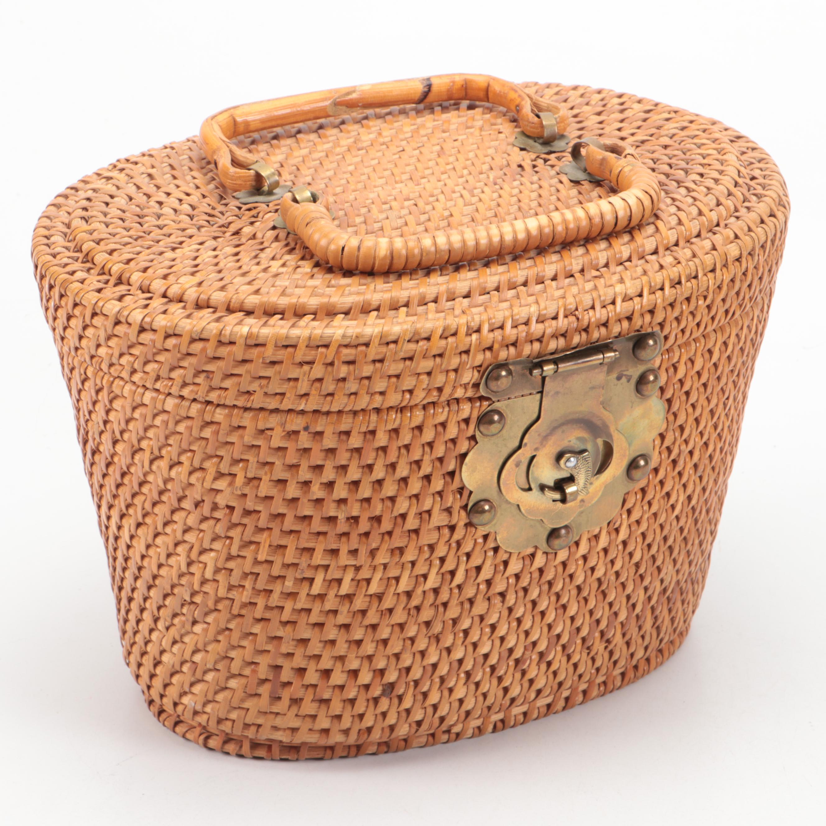 Vintage Barlow Nantucket Basket with Woven Bucket Basket Handbag