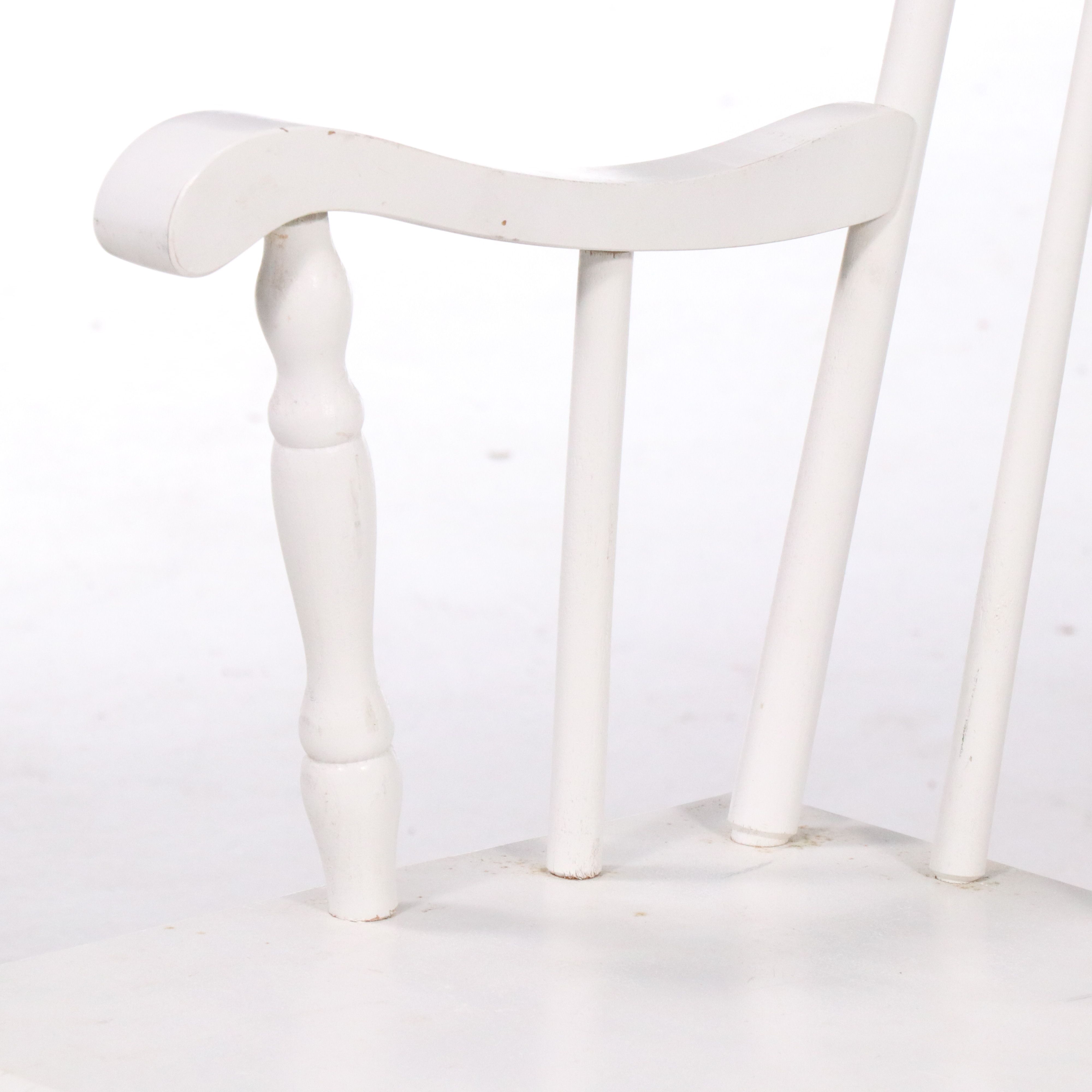 American Colonial Style White-Painted Wood Bench