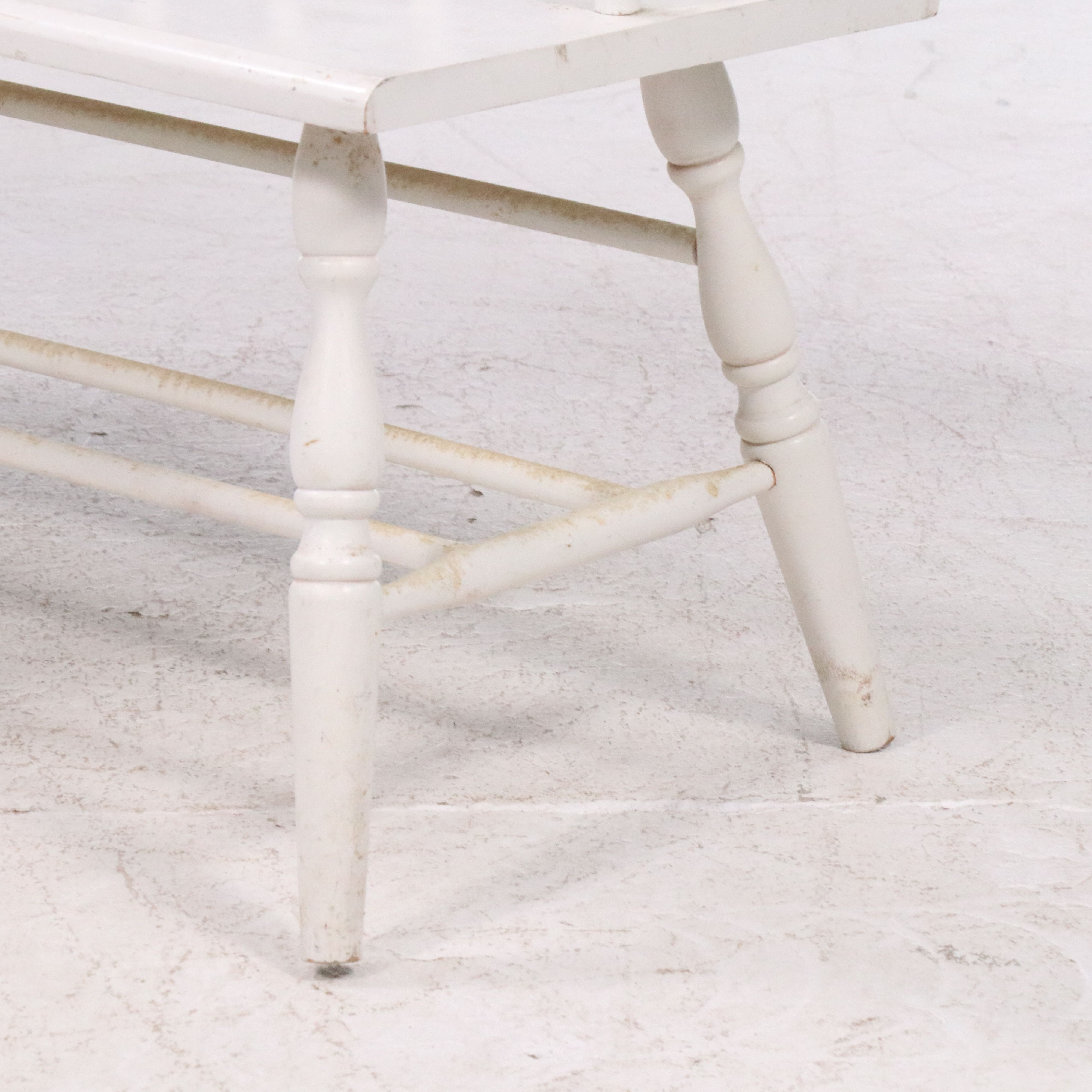 American Colonial Style White-Painted Wood Bench