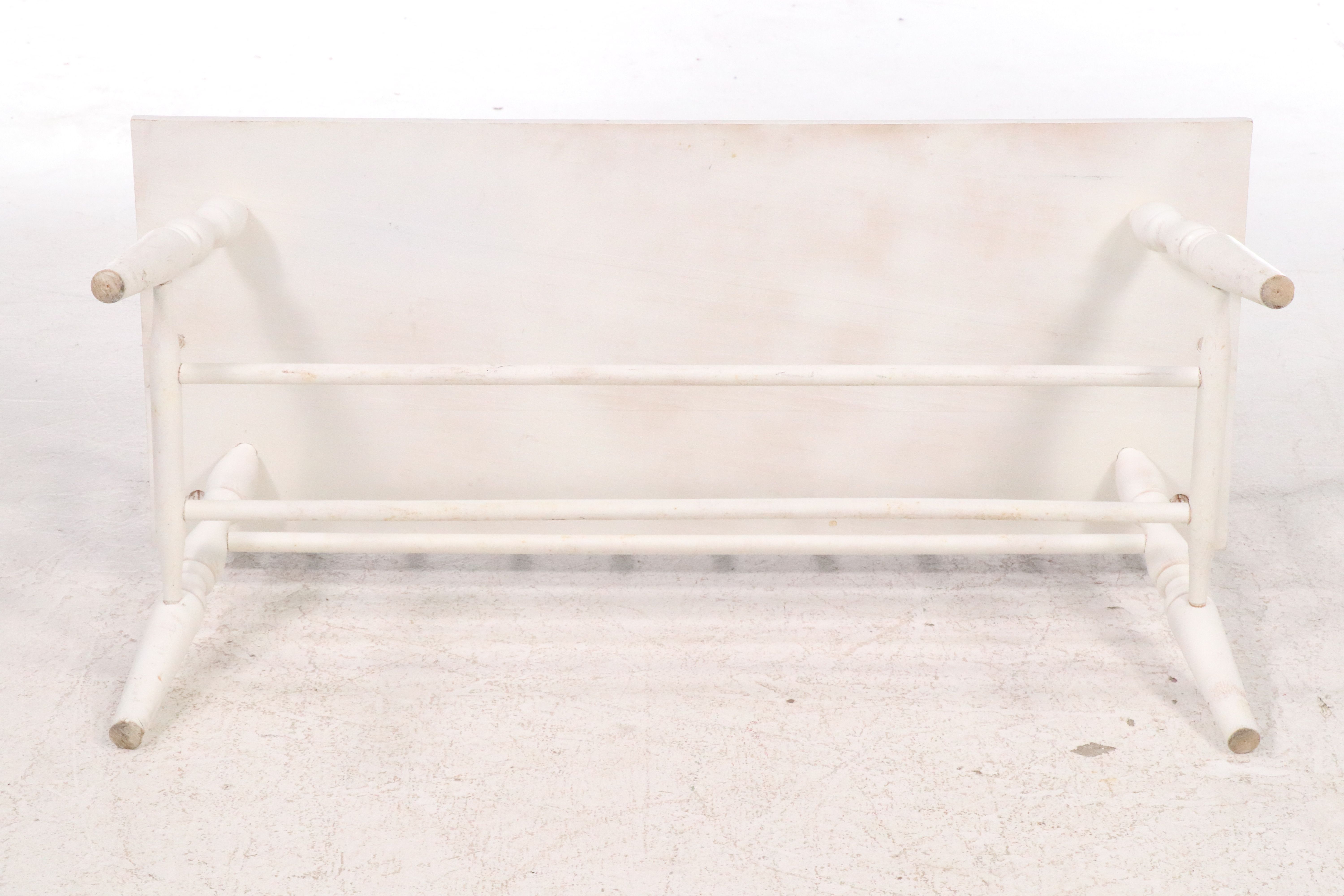 American Colonial Style White-Painted Wood Bench