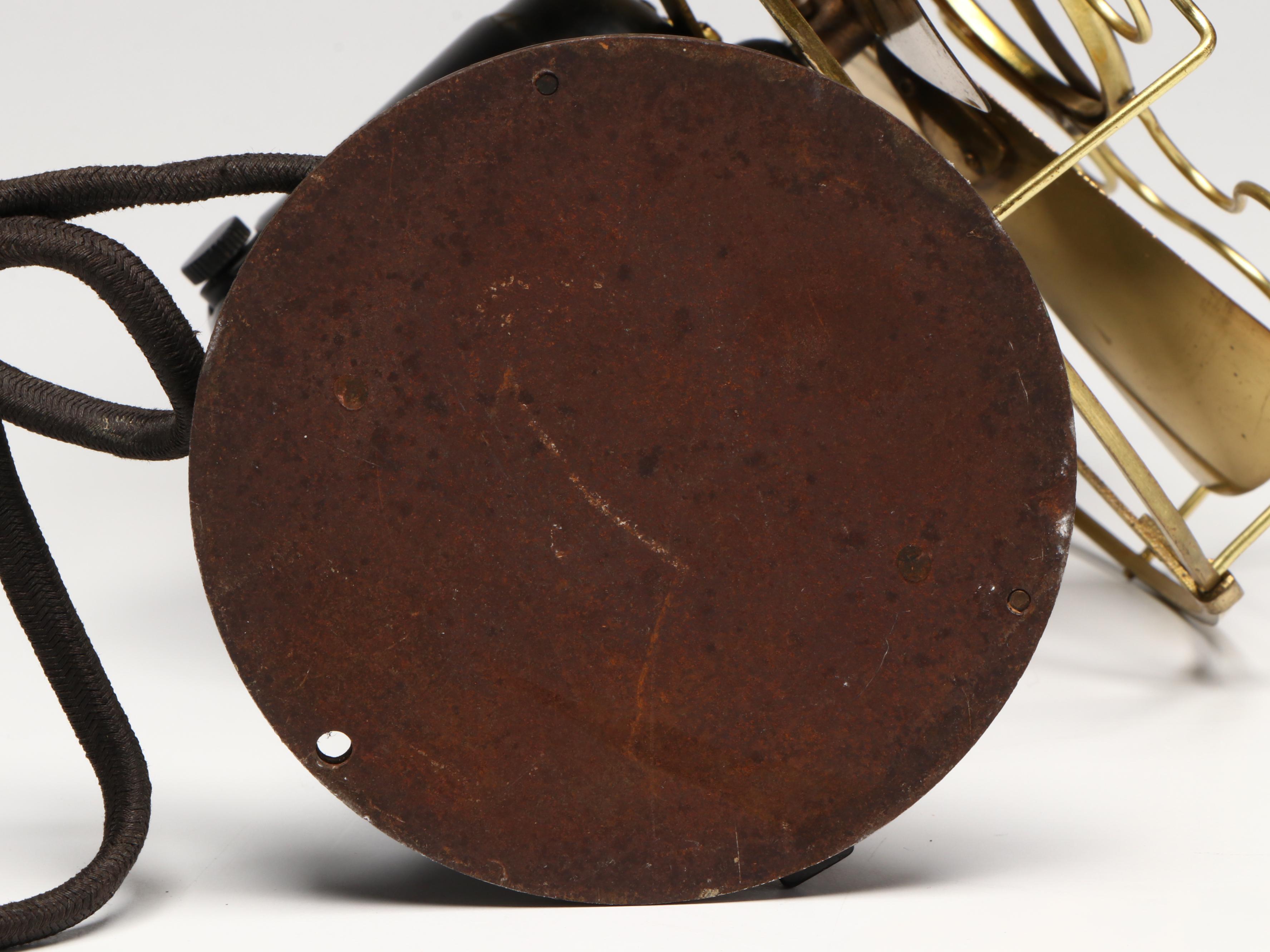 Westinghouse Brass Blade Cast Iron Desk Fan, Early 20th Century