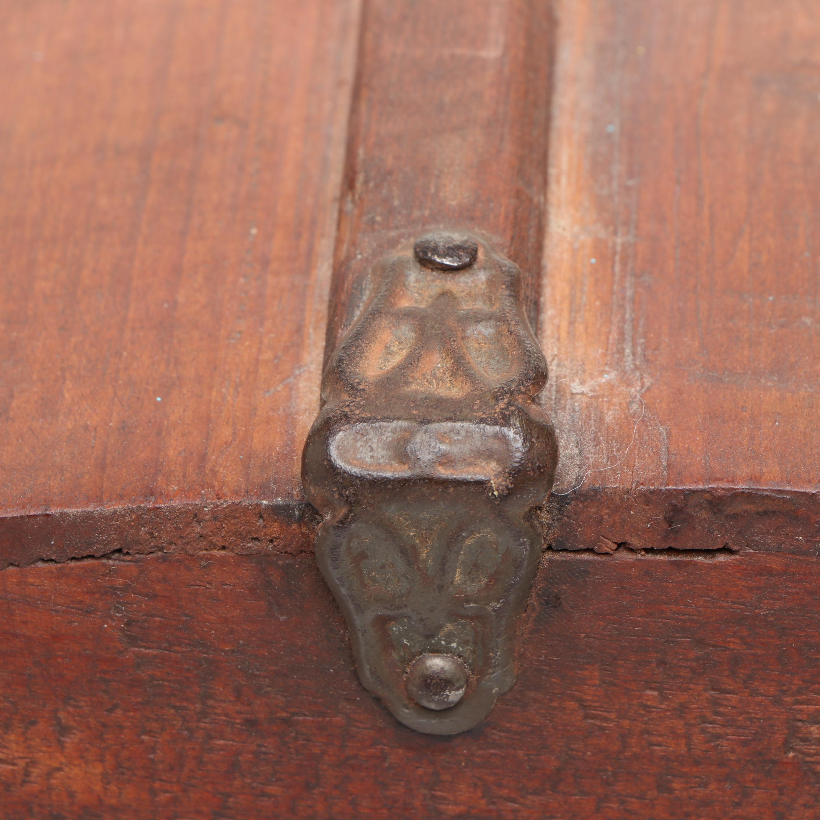Wooden Dome-Top Desktop Chest