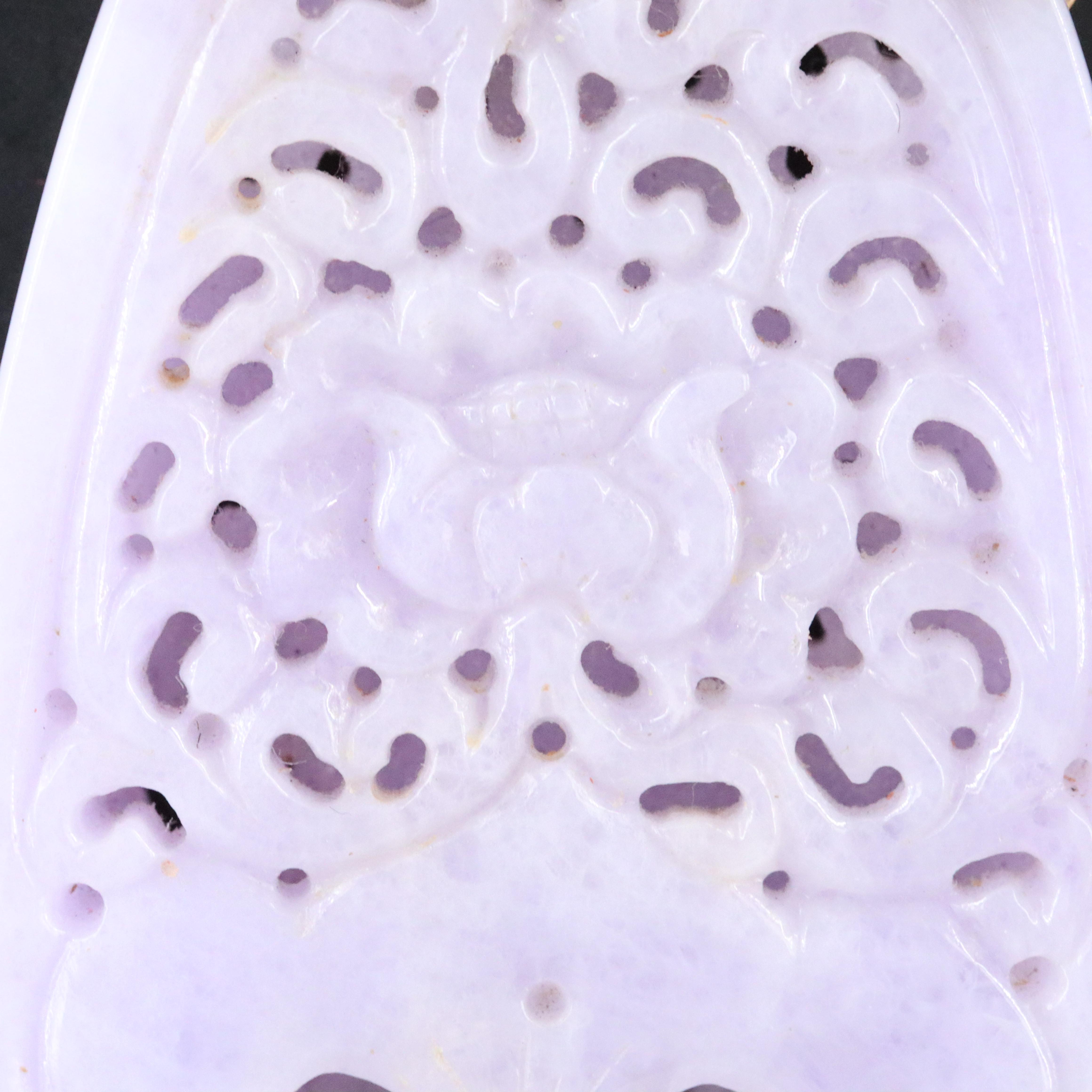 14K Carved Jadeite Pendant