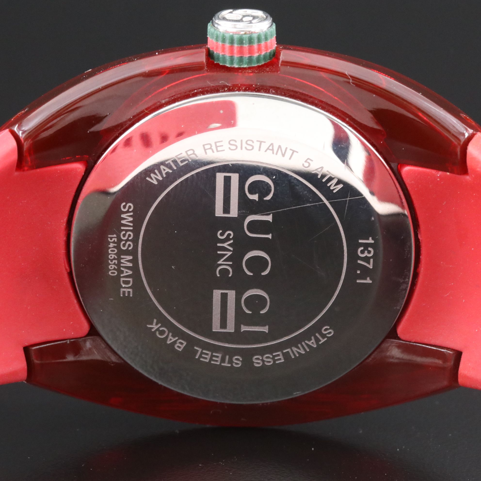 Gucci Sync Red Quartz Date Watch
