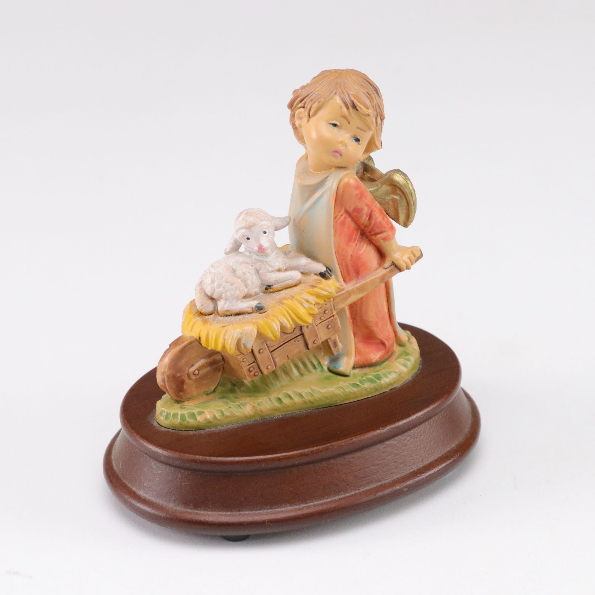 P. Buckley Moss "Two Fiddlers" Illustrated Plates, Tray & More