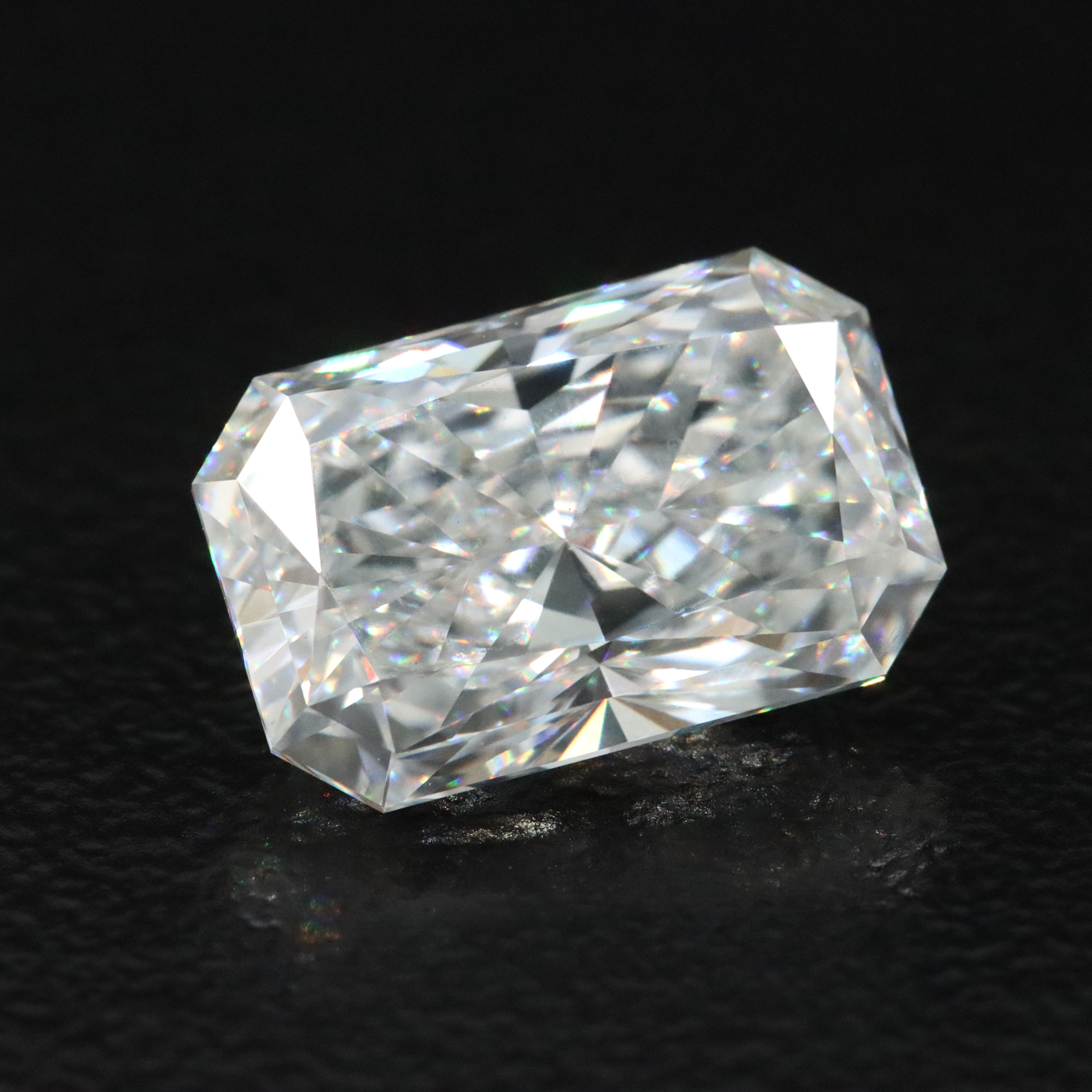 Loose 3.20 CT Lab Grown Diamond with IGI Report