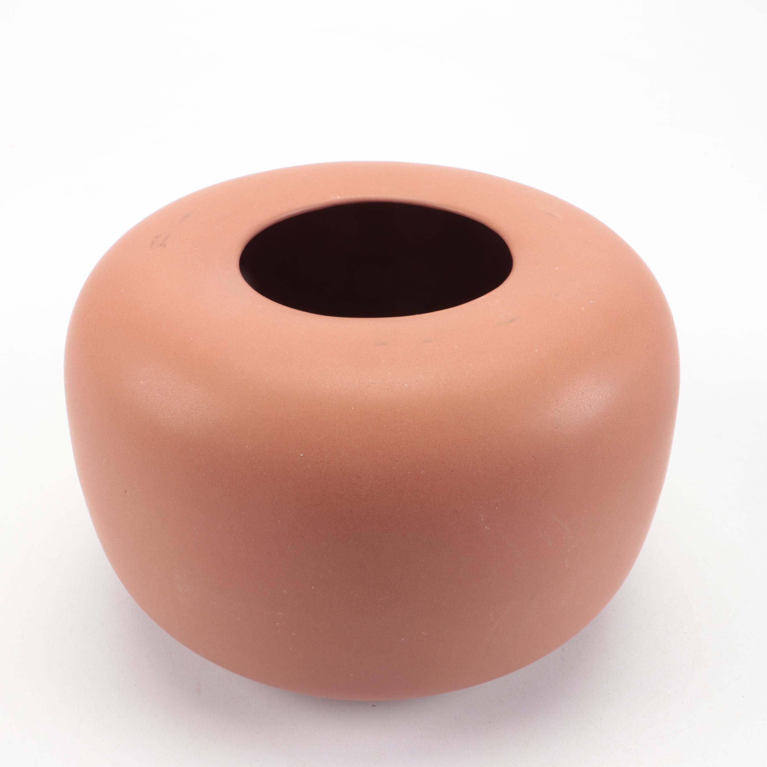 Seville Industries Matte Finish Ceramic Vases and Underplate