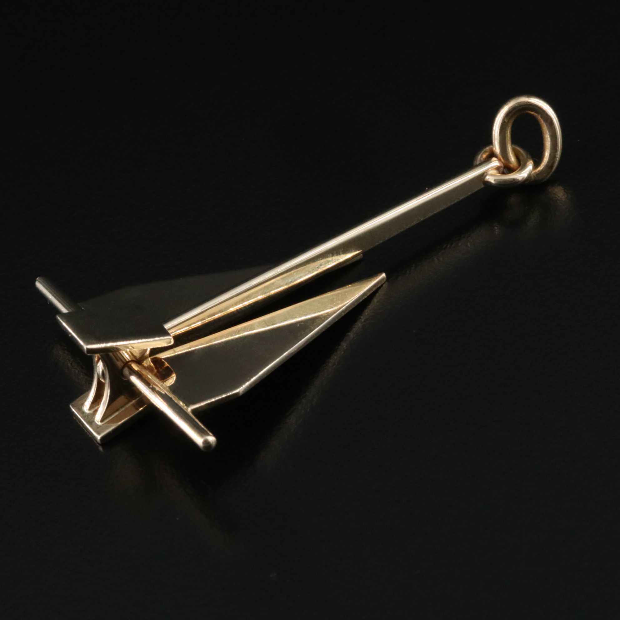 14K Articulated Fluke Anchor Pendant