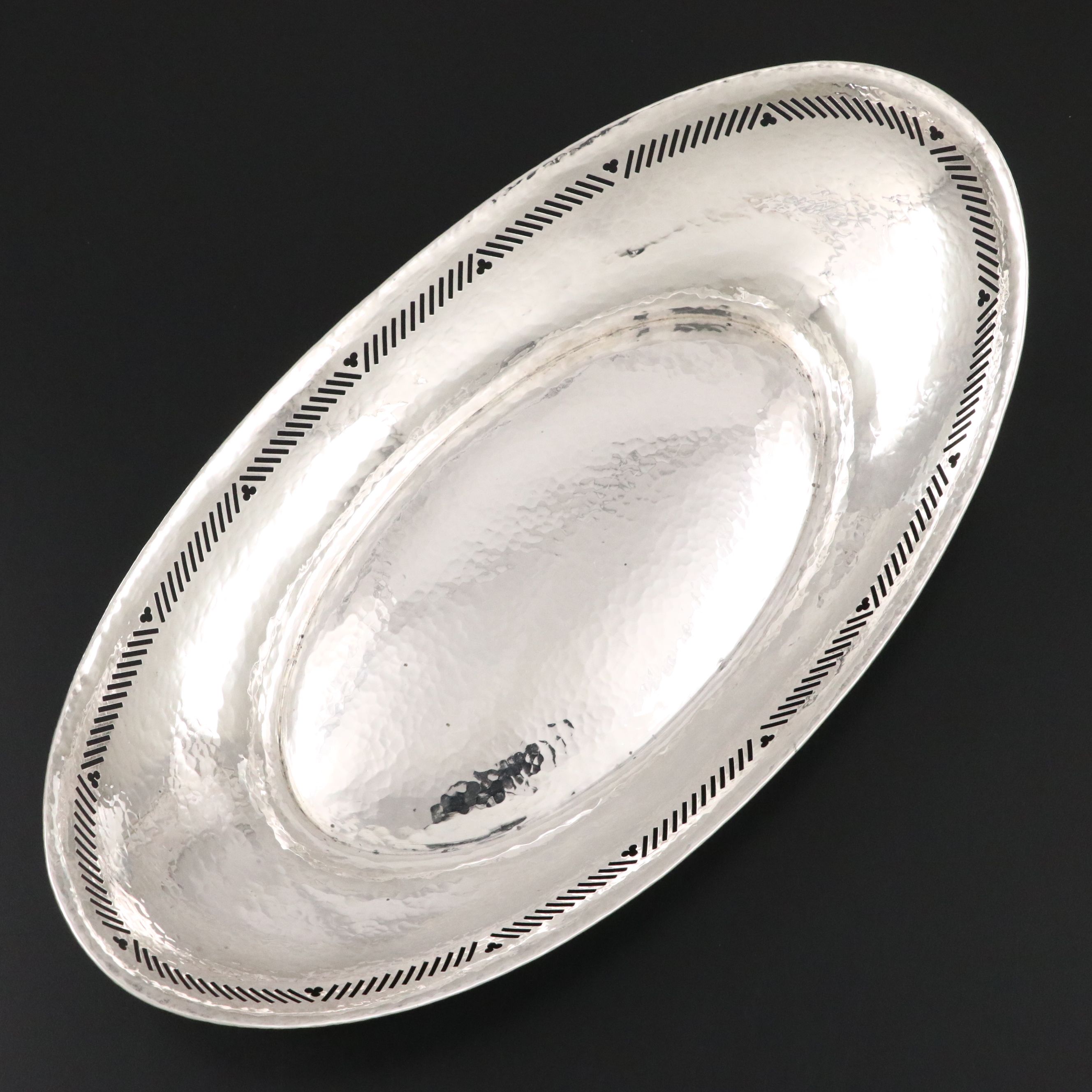 Whiting Mfg. Co Hammered Sterling Silver Bread Bowl with Reticulated Rim, 1917