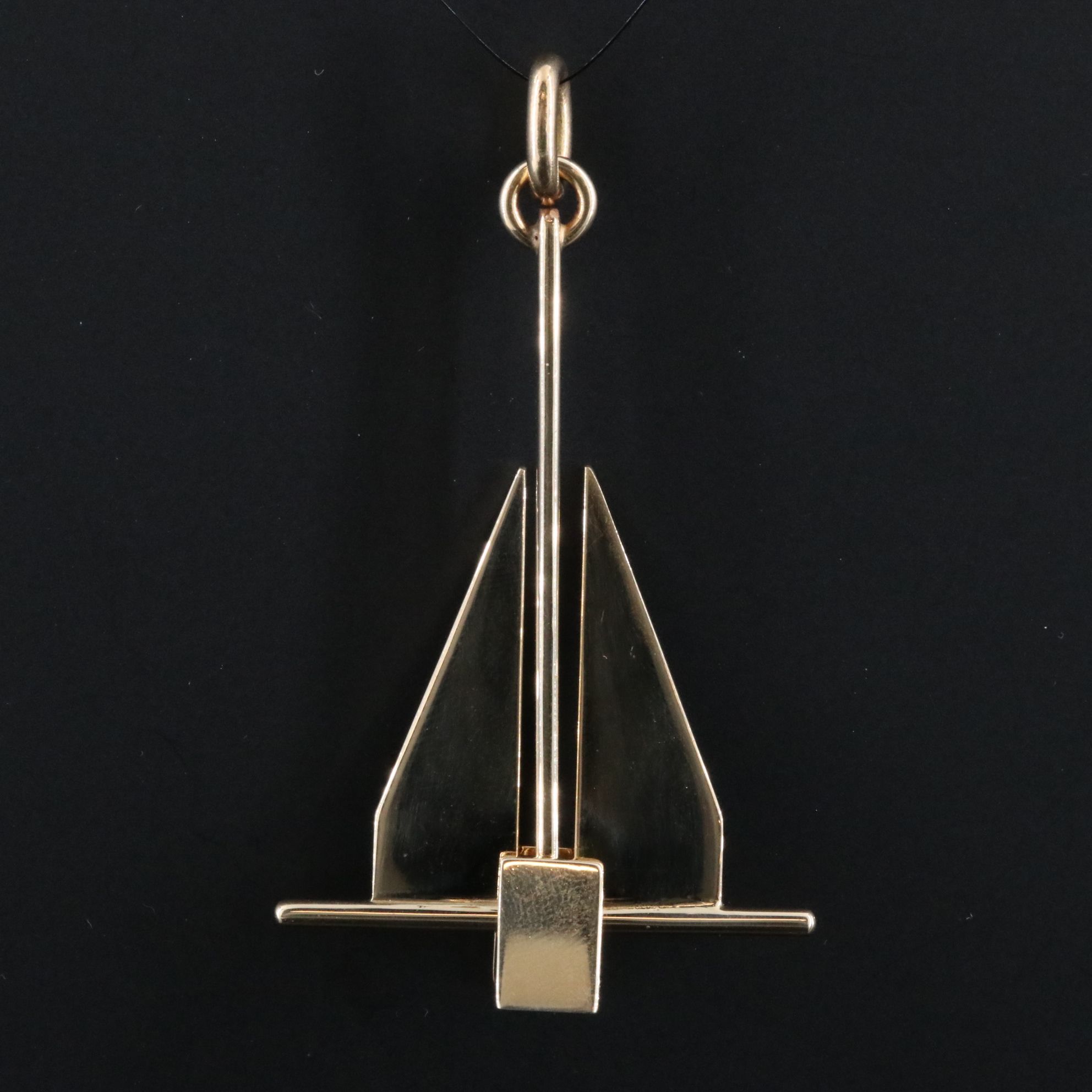 14K Articulated Fluke Anchor Pendant