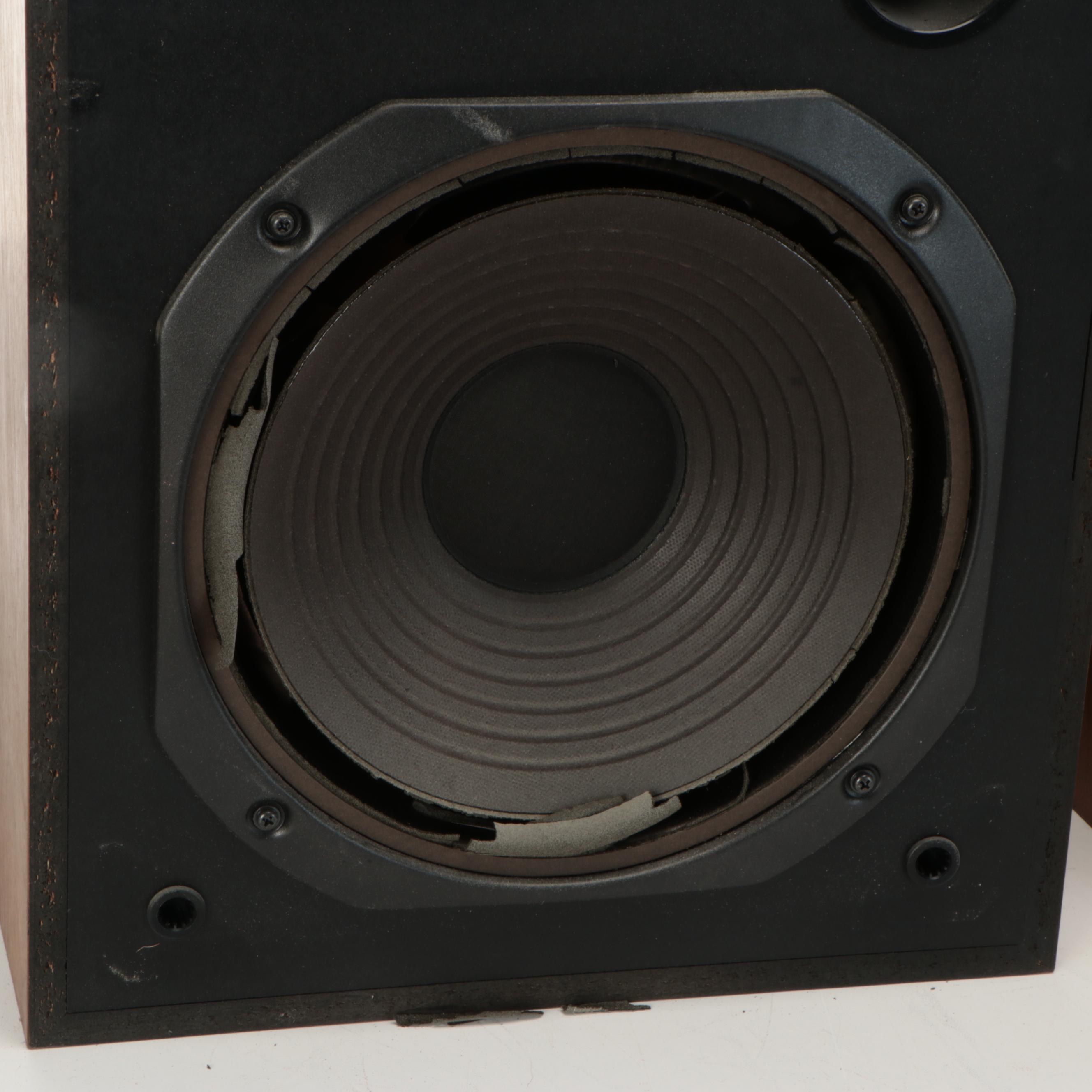 Realistic Optimus-45 Floor Speakers
