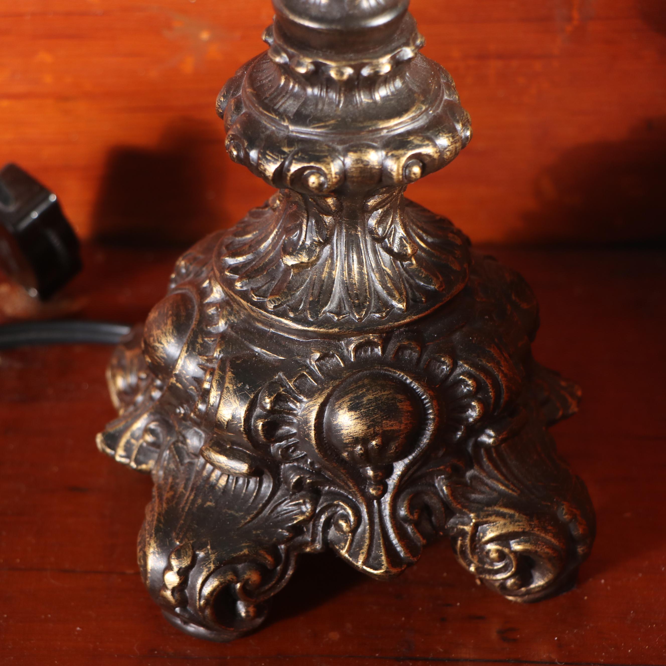 Handmade New Hampshire Pine Dry Sink, circa 1850, with Pair of Banquet Lamps