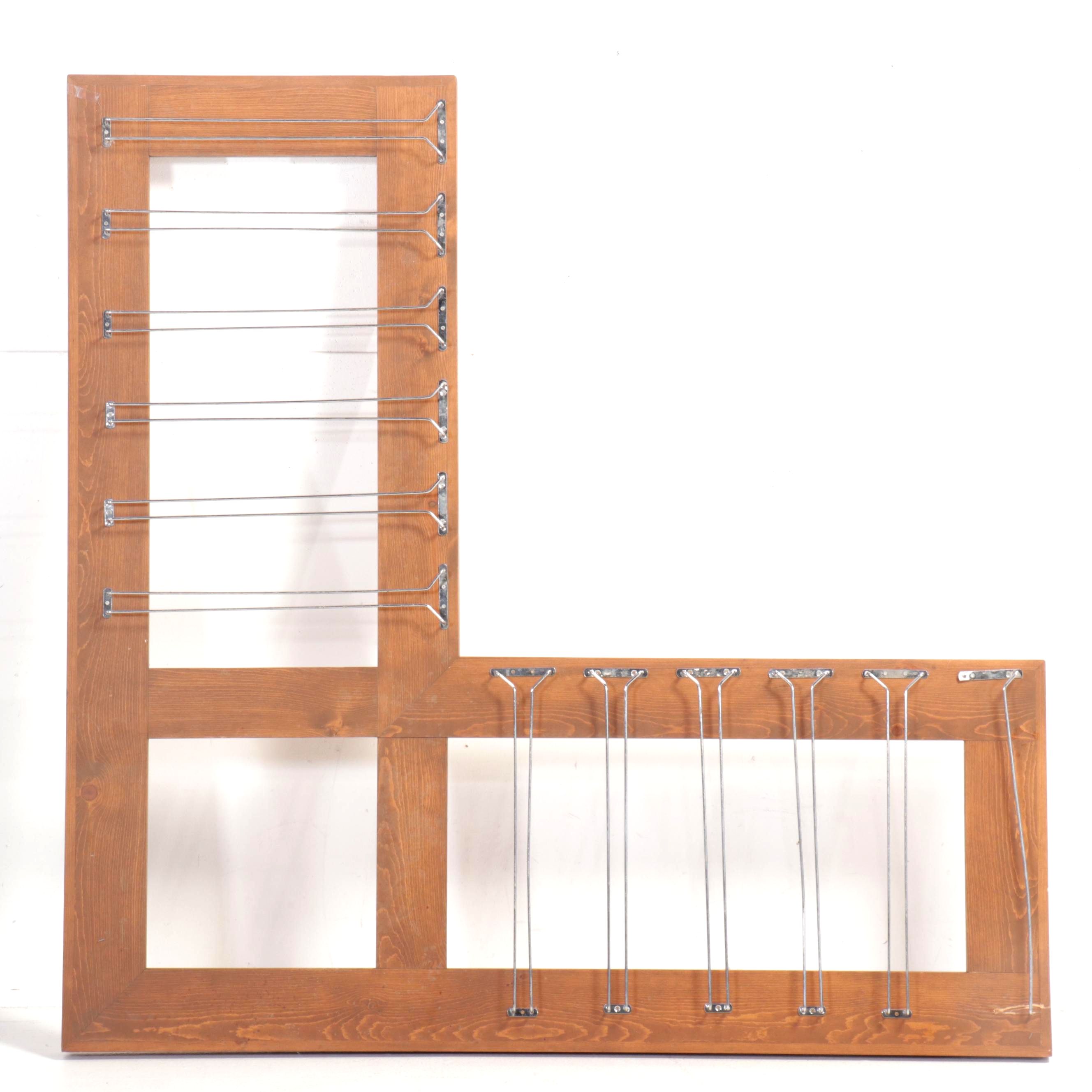 Corner Under Cabinet Stemware Hanging Rack