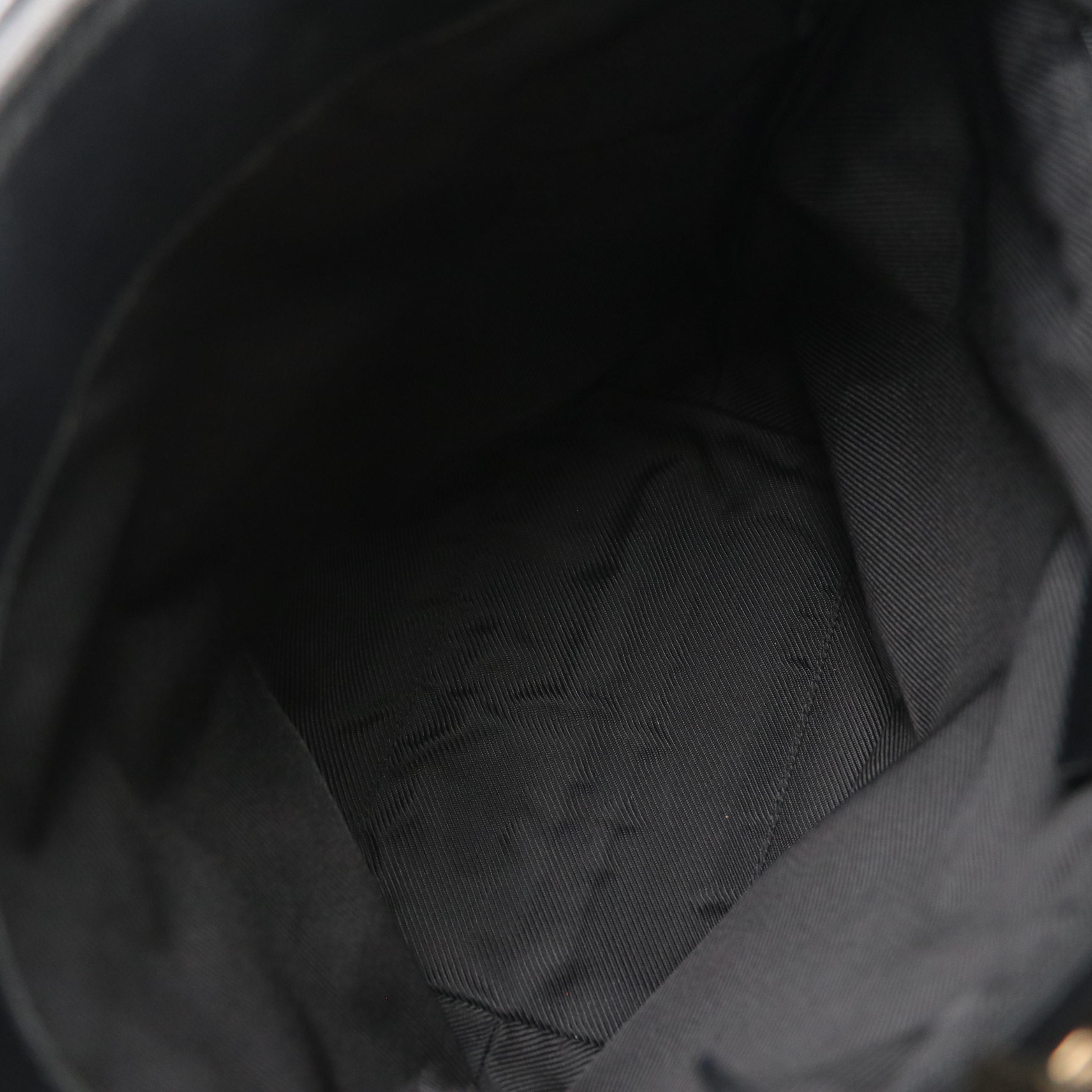 Gucci Small Bucket Tote in GG Canvas and Navy Calfskin Leather Trim