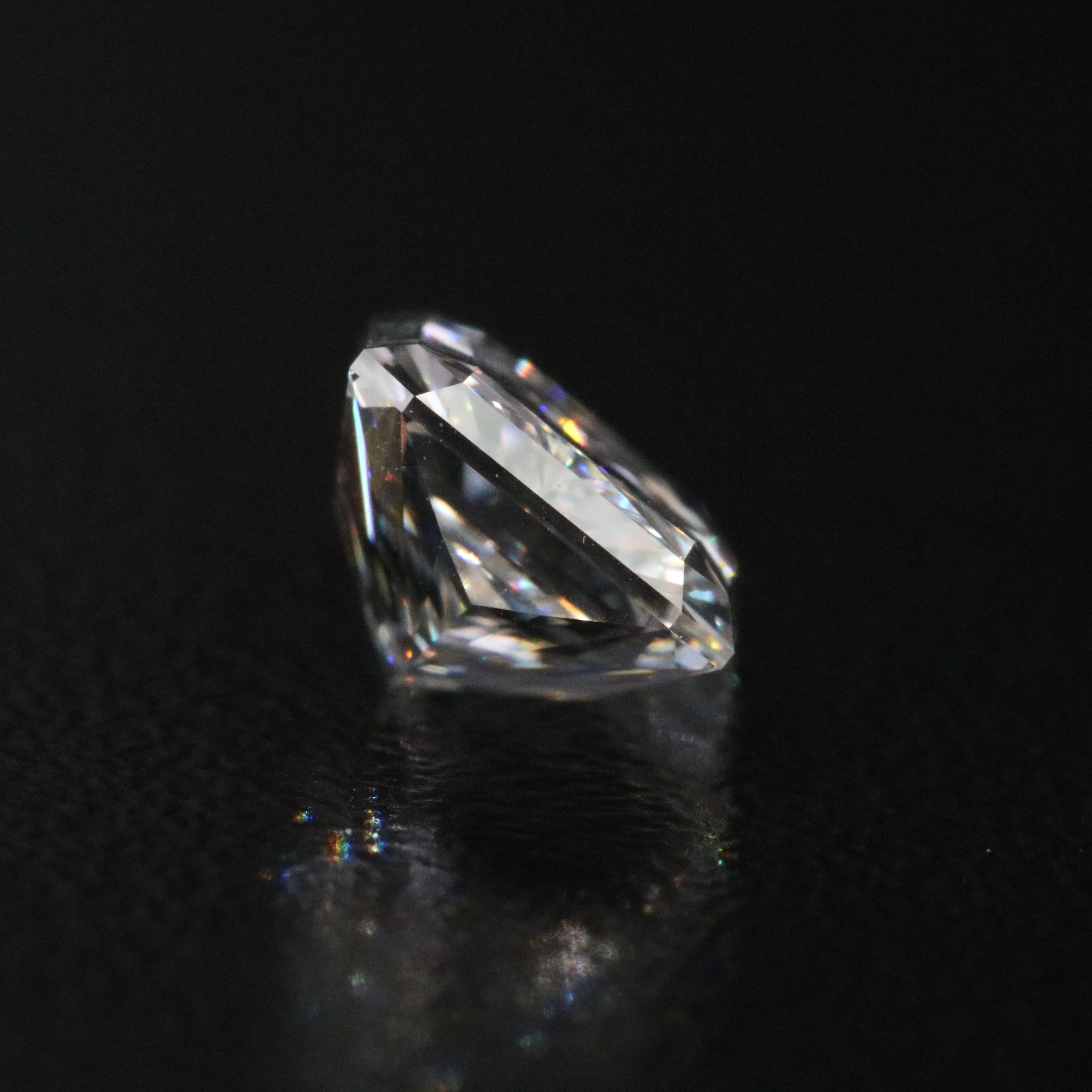 Loose 1.95 CT Lab Grown Diamond with IGI Report