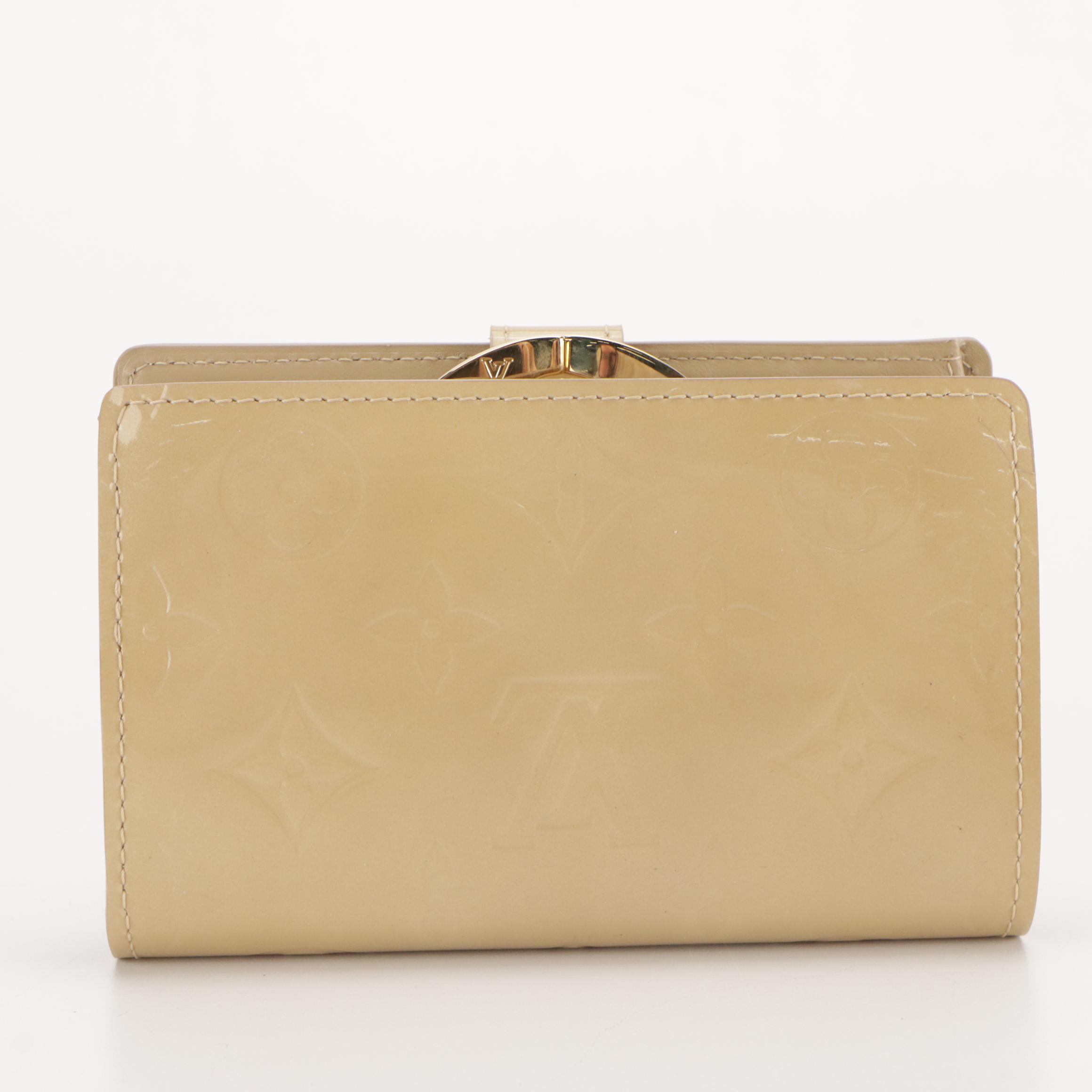 Louis Vuitton Porte-Monnaie Billets Viennois in Beige Monogram Vernis Leather
