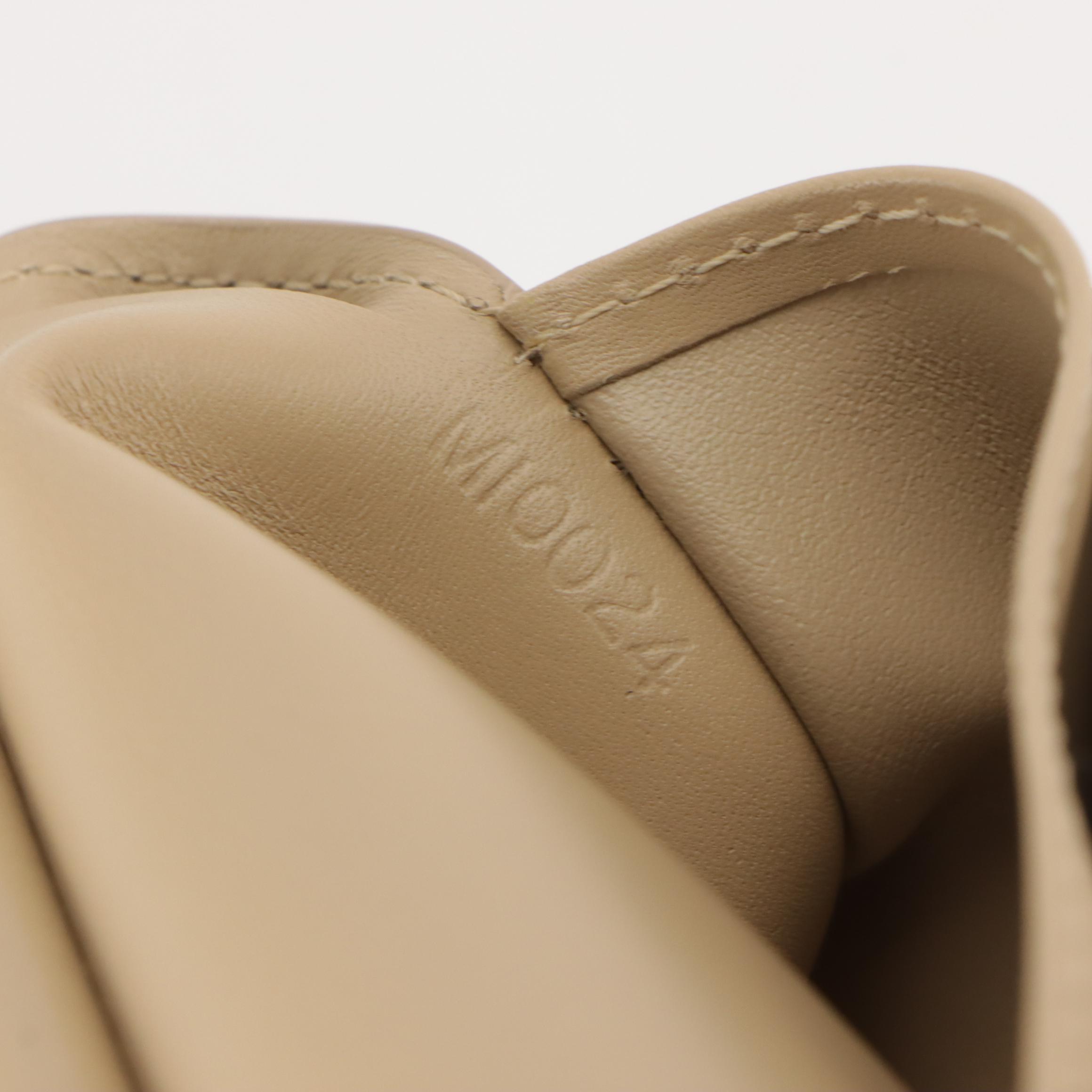 Louis Vuitton Porte-Monnaie Billets Viennois in Beige Monogram Vernis Leather